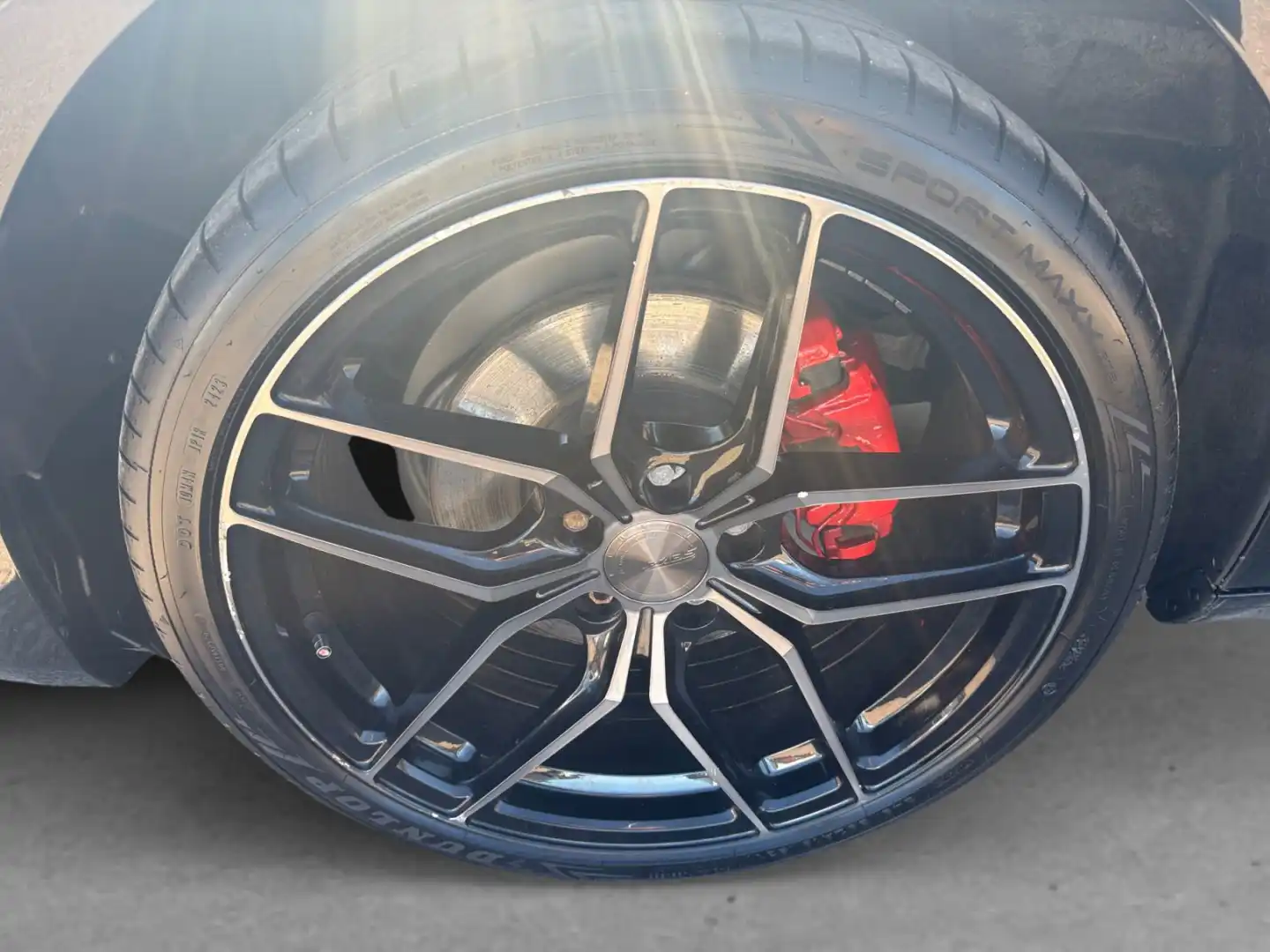 car-image