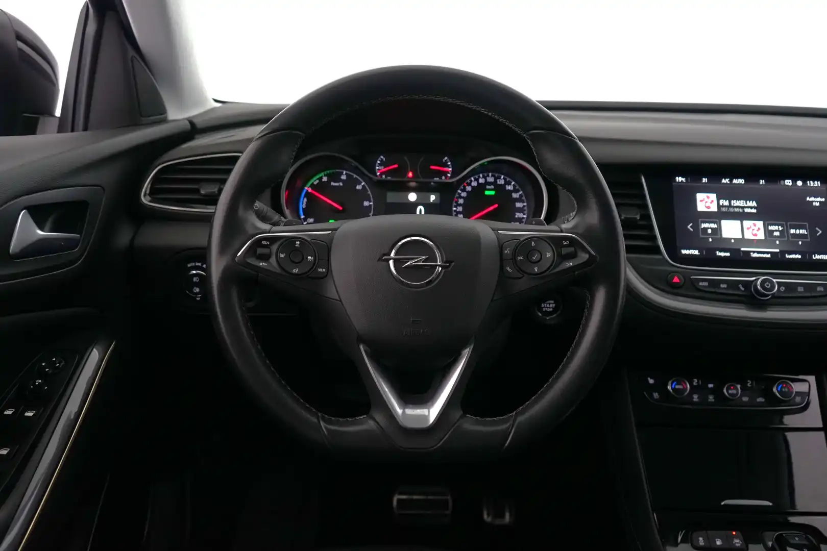 car-image
