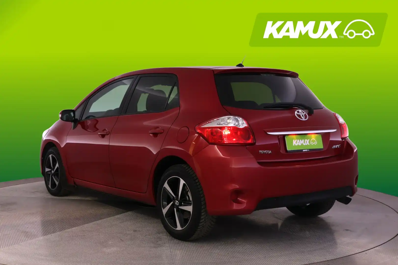 car-image