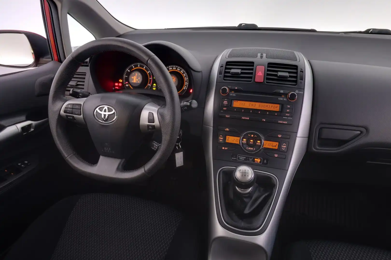 car-image