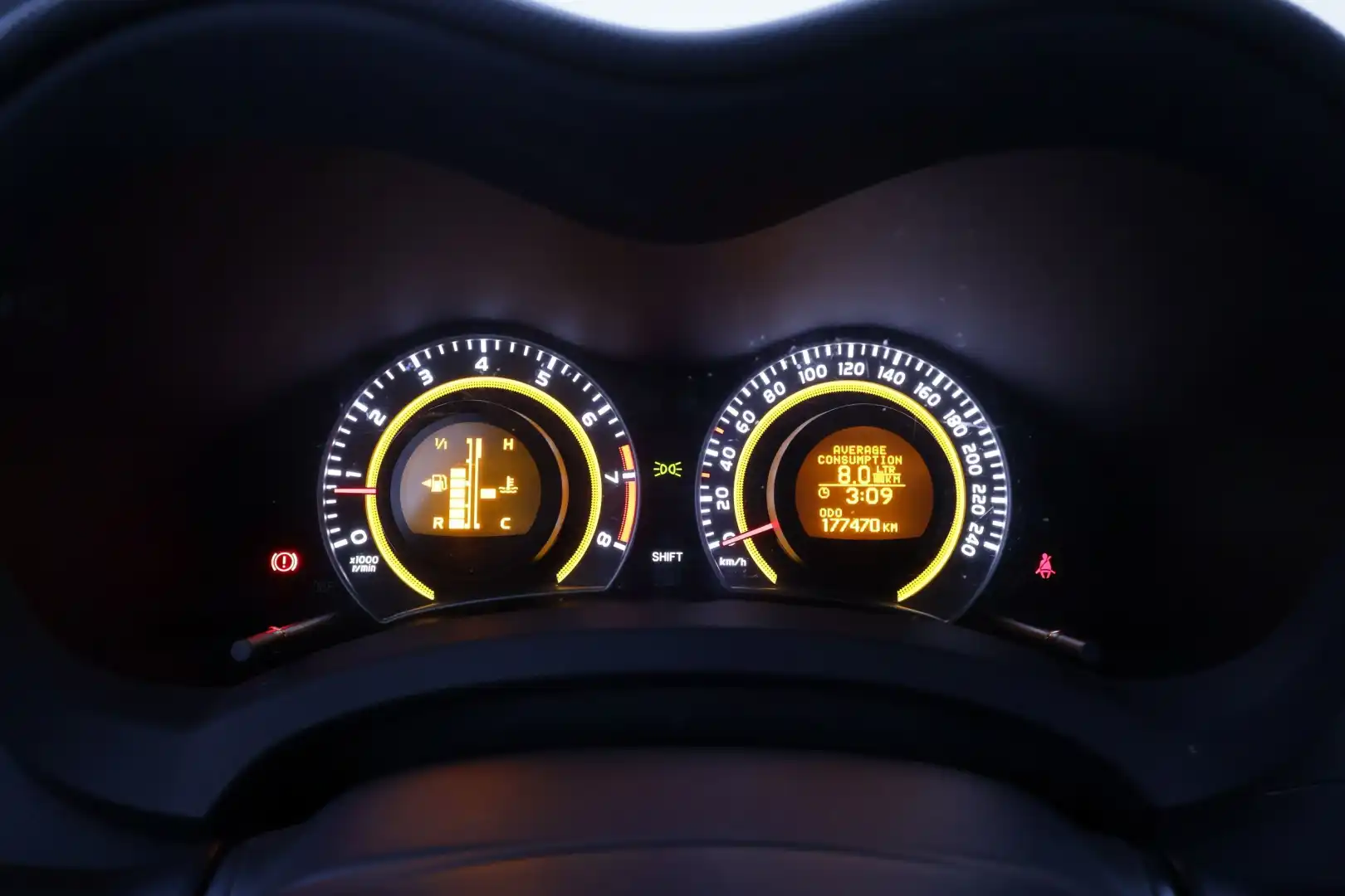 car-image