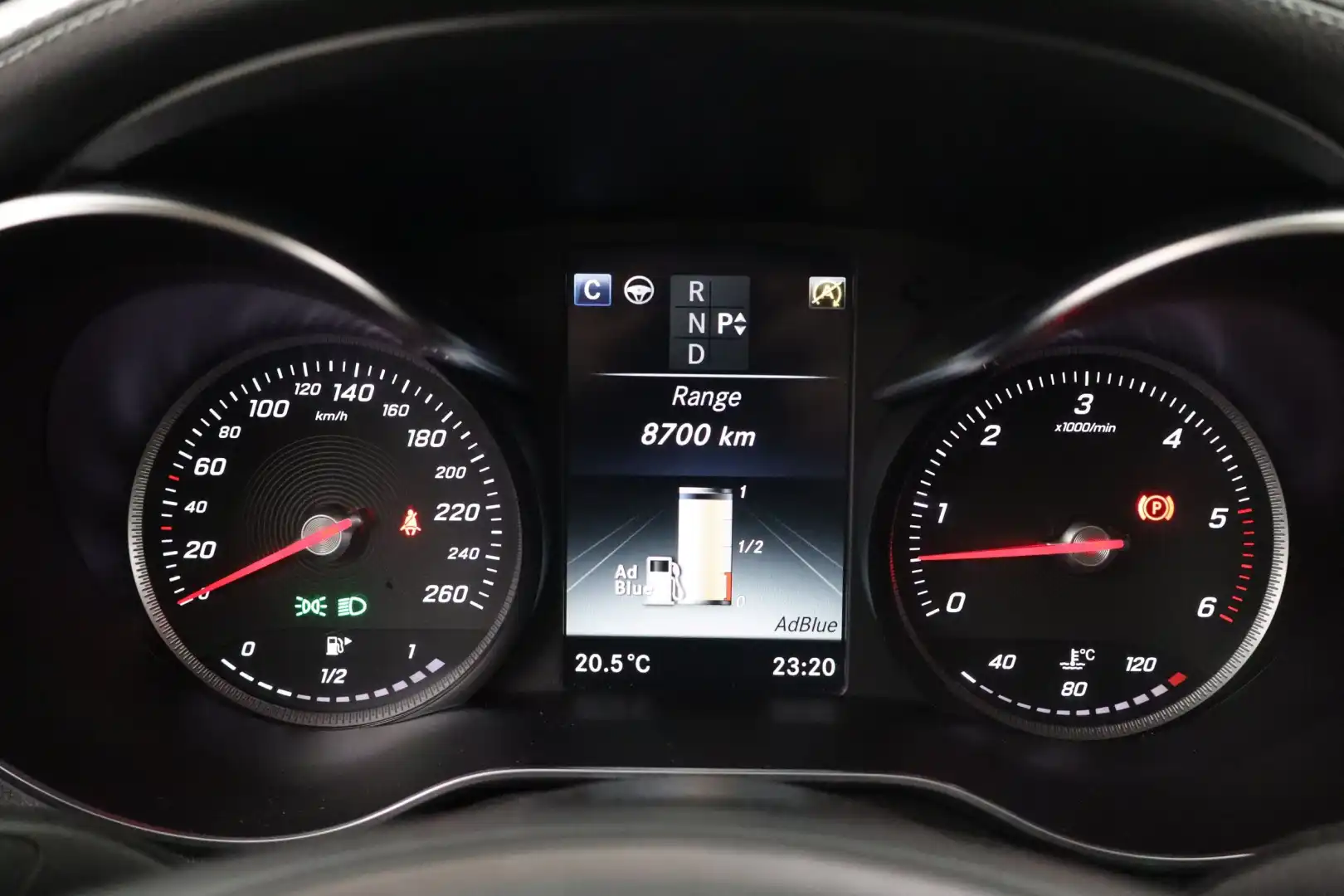 car-image