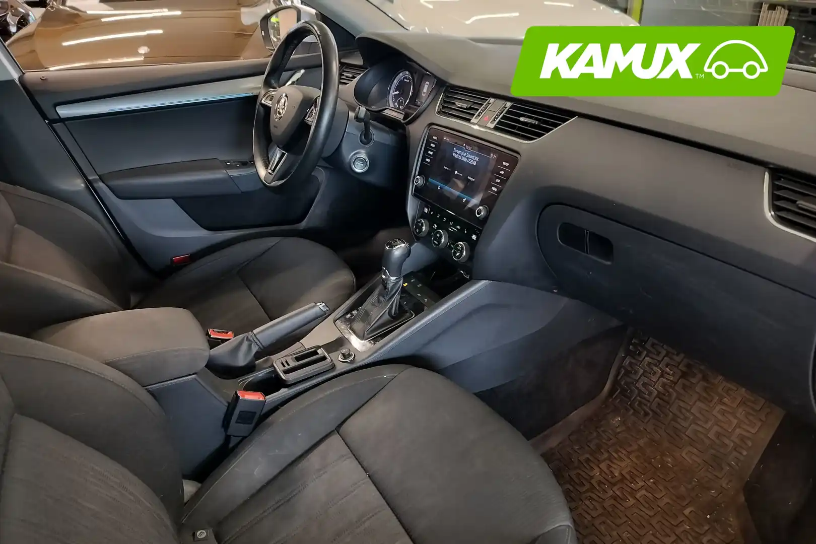 car-image