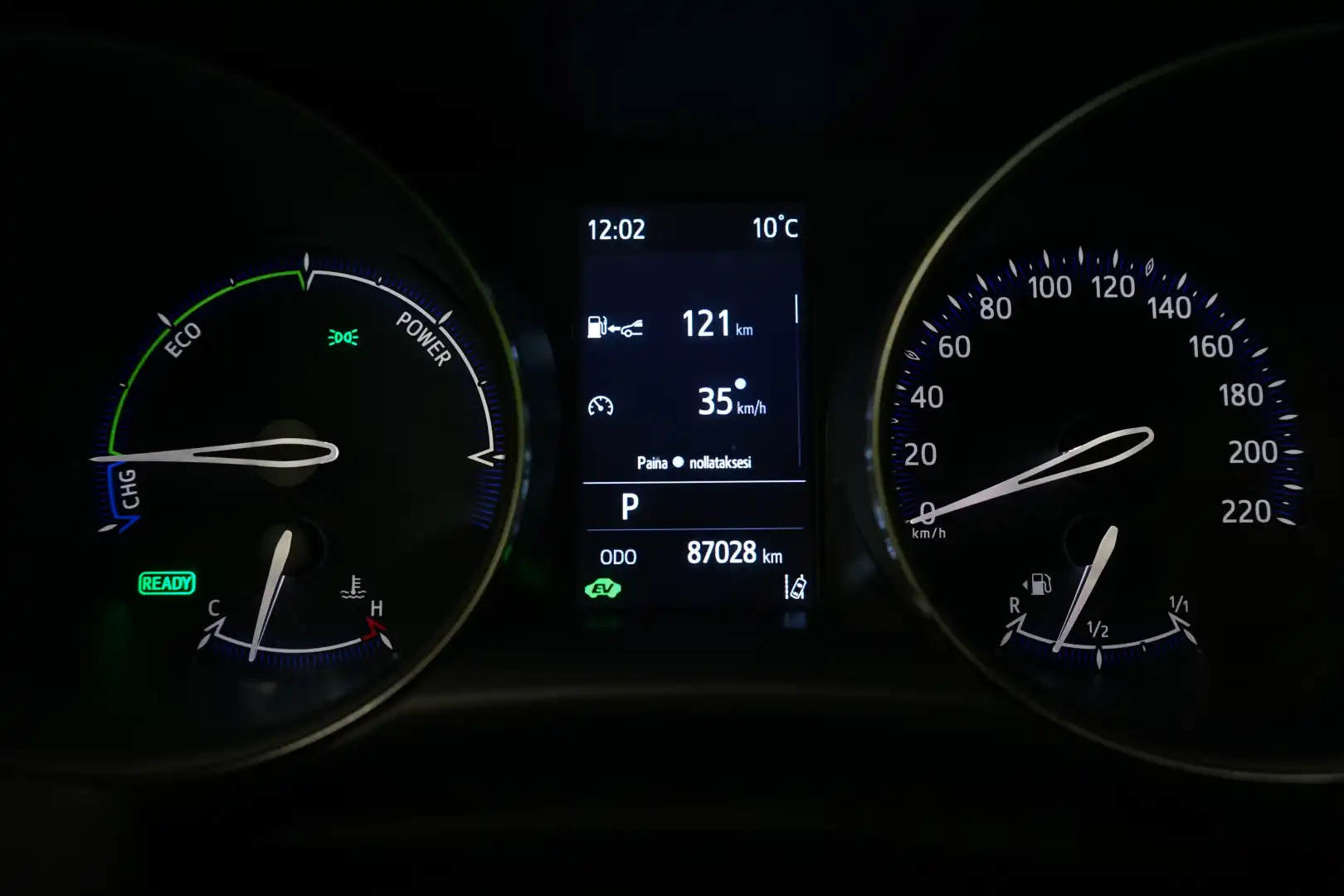car-image