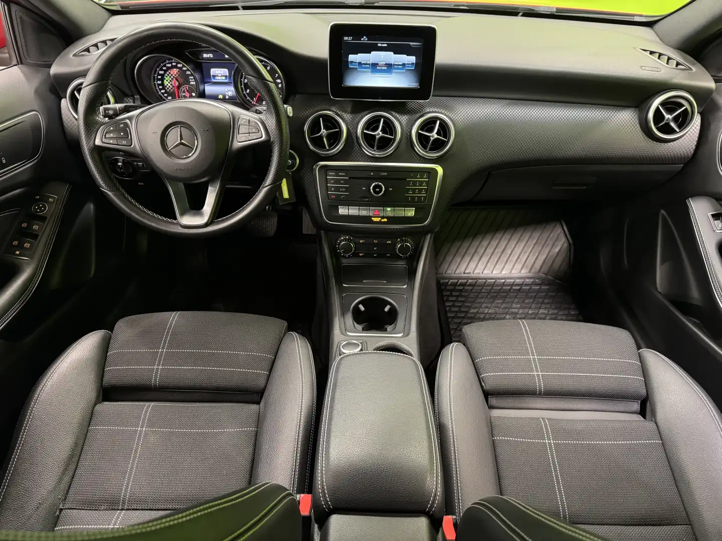car-image