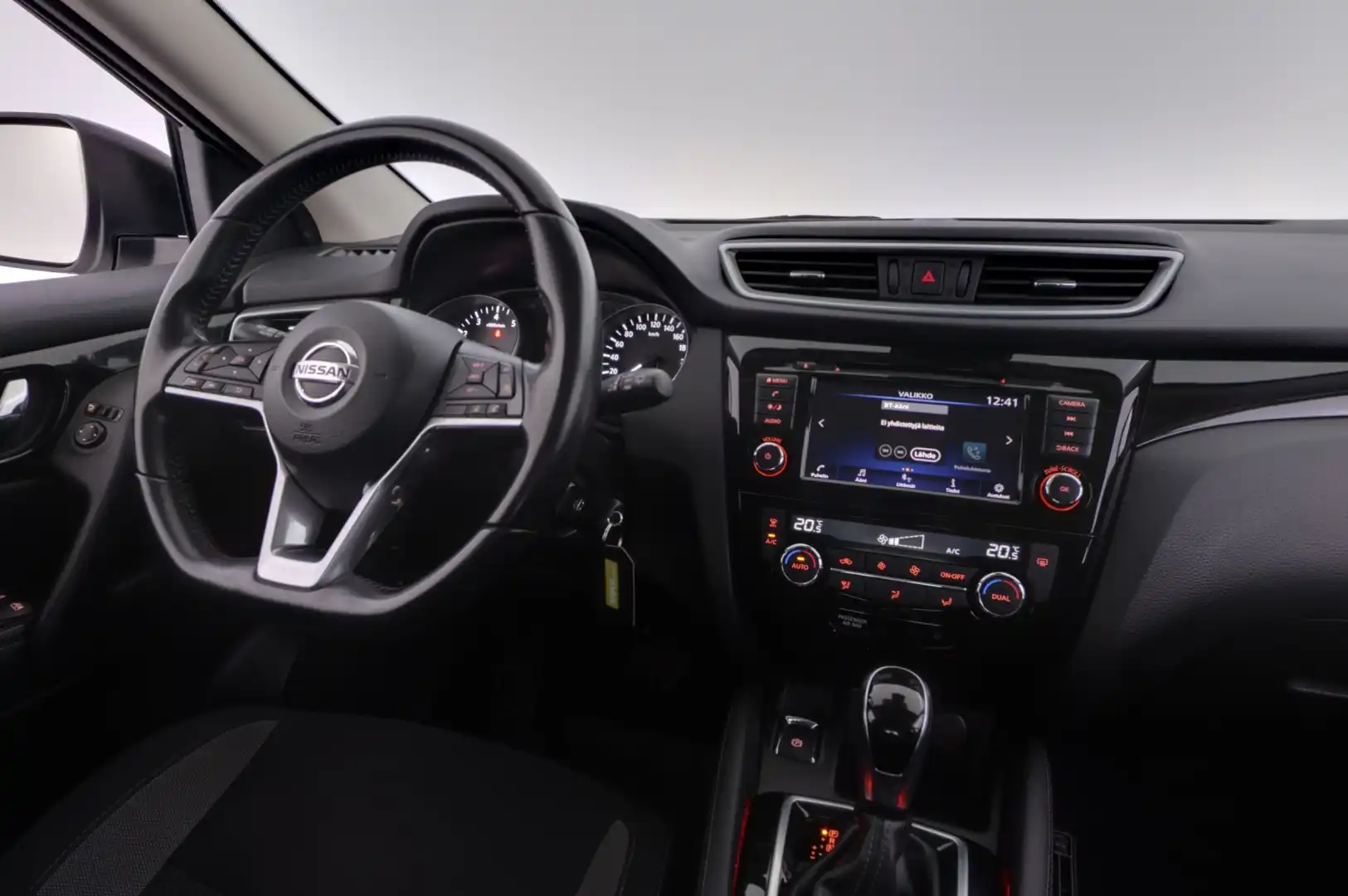 car-image