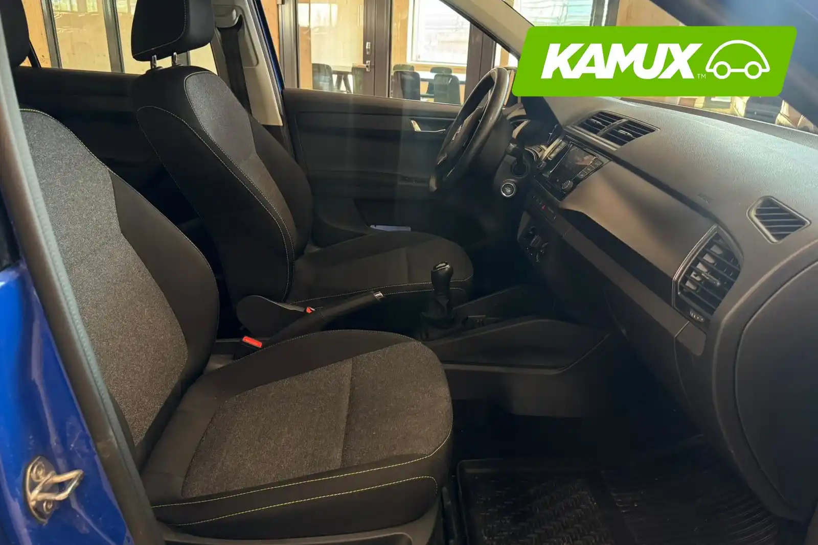 car-image