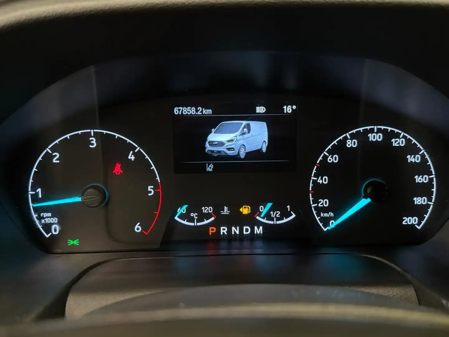 car-image