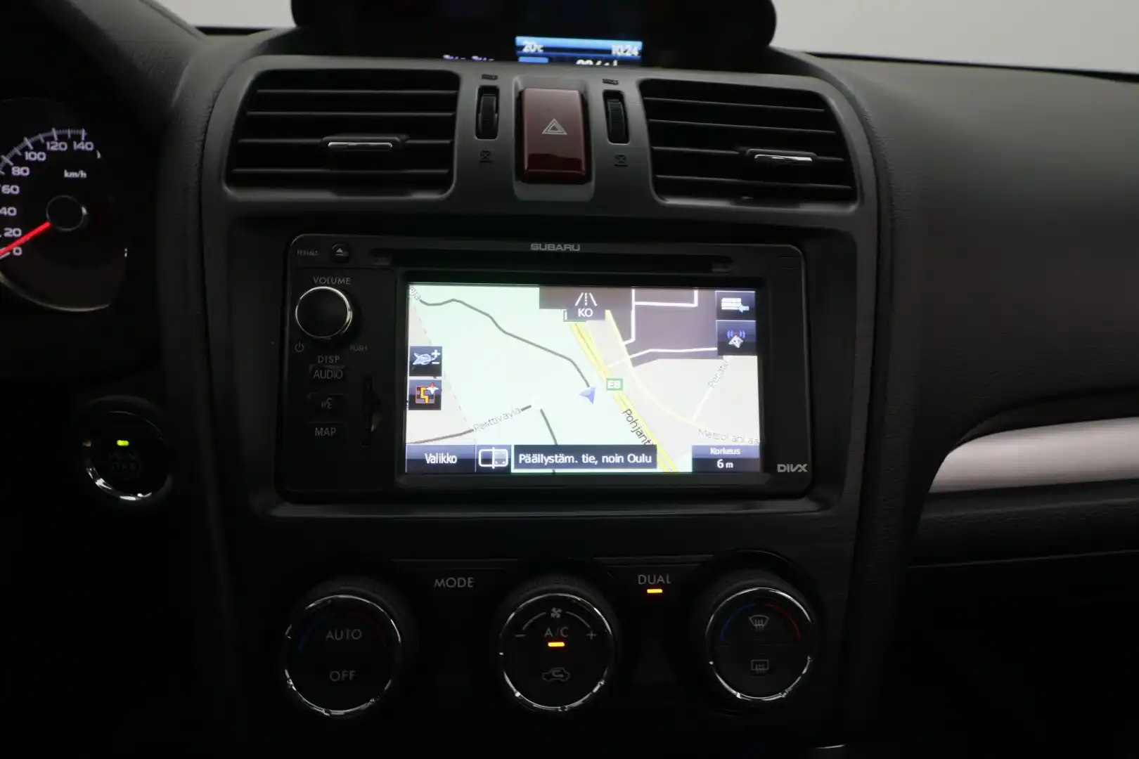 car-image