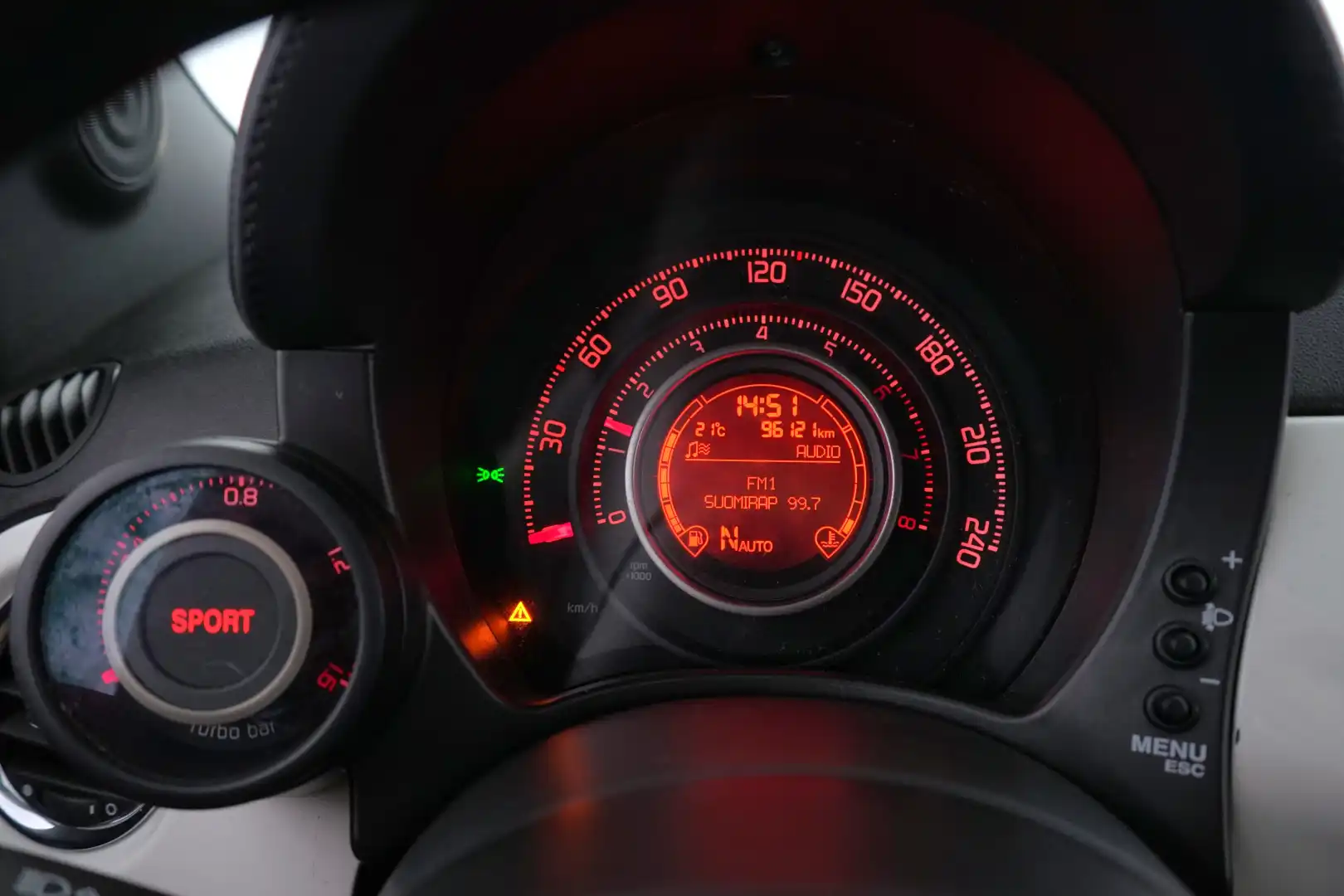 car-image