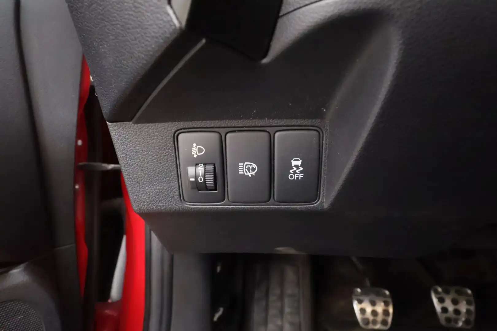 car-image