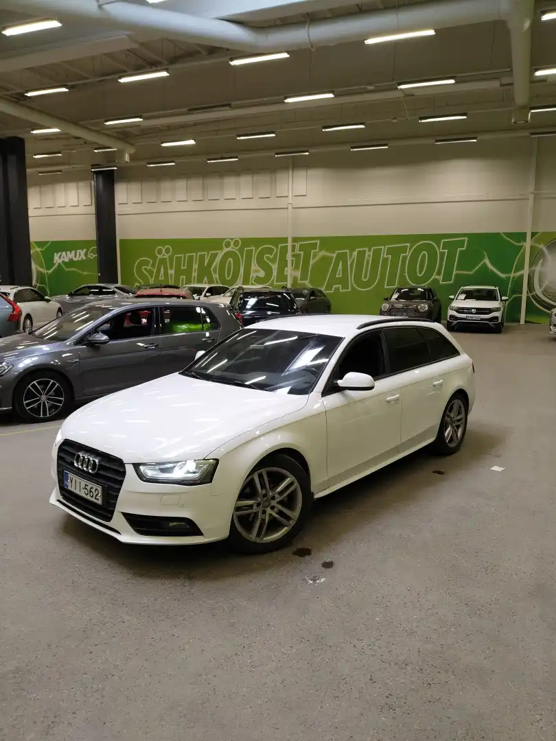 car-image
