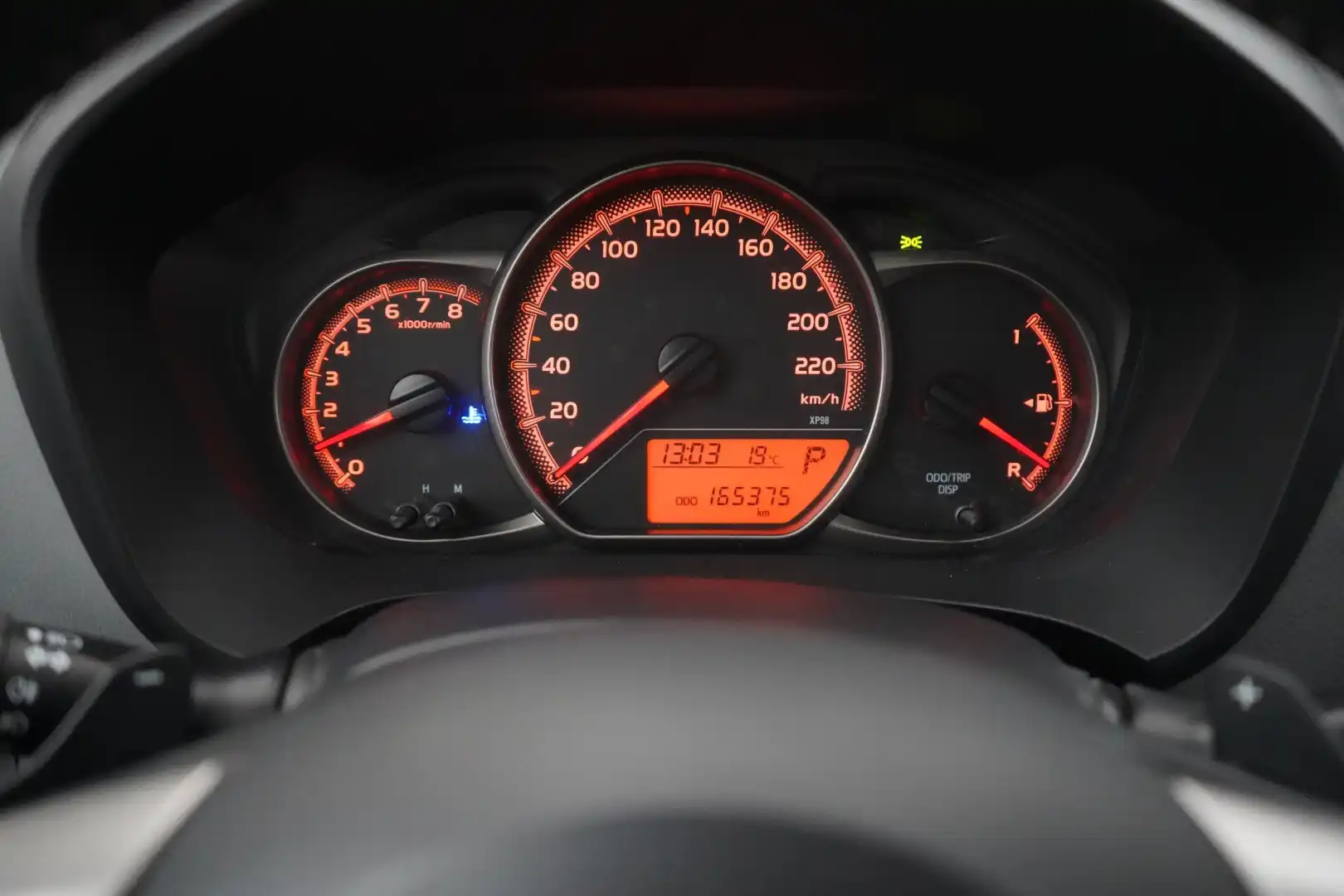 car-image