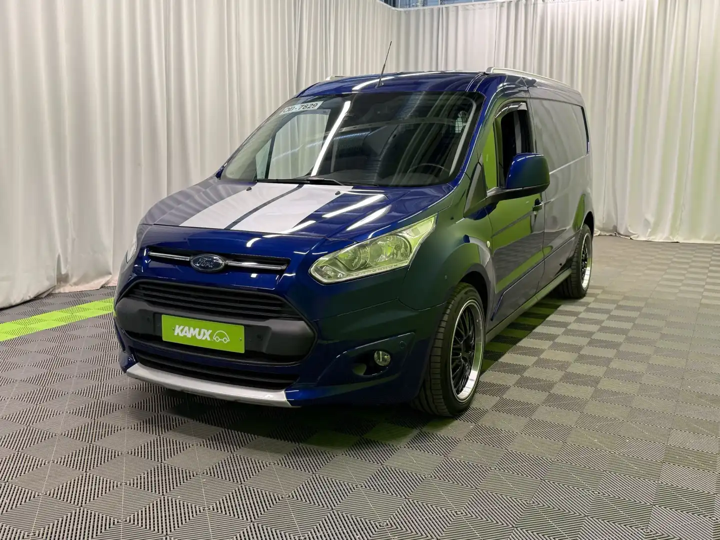 car-image