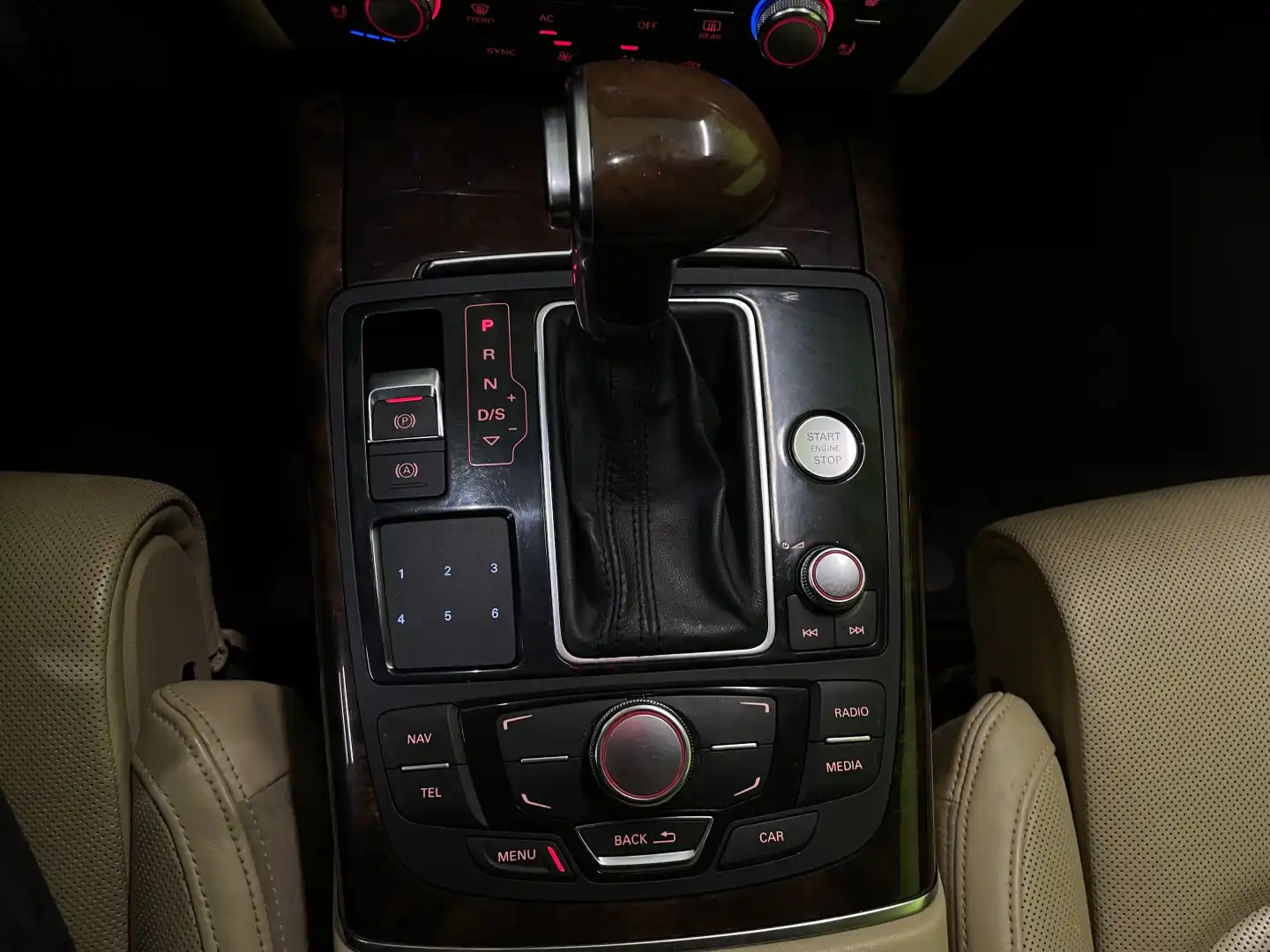 car-image