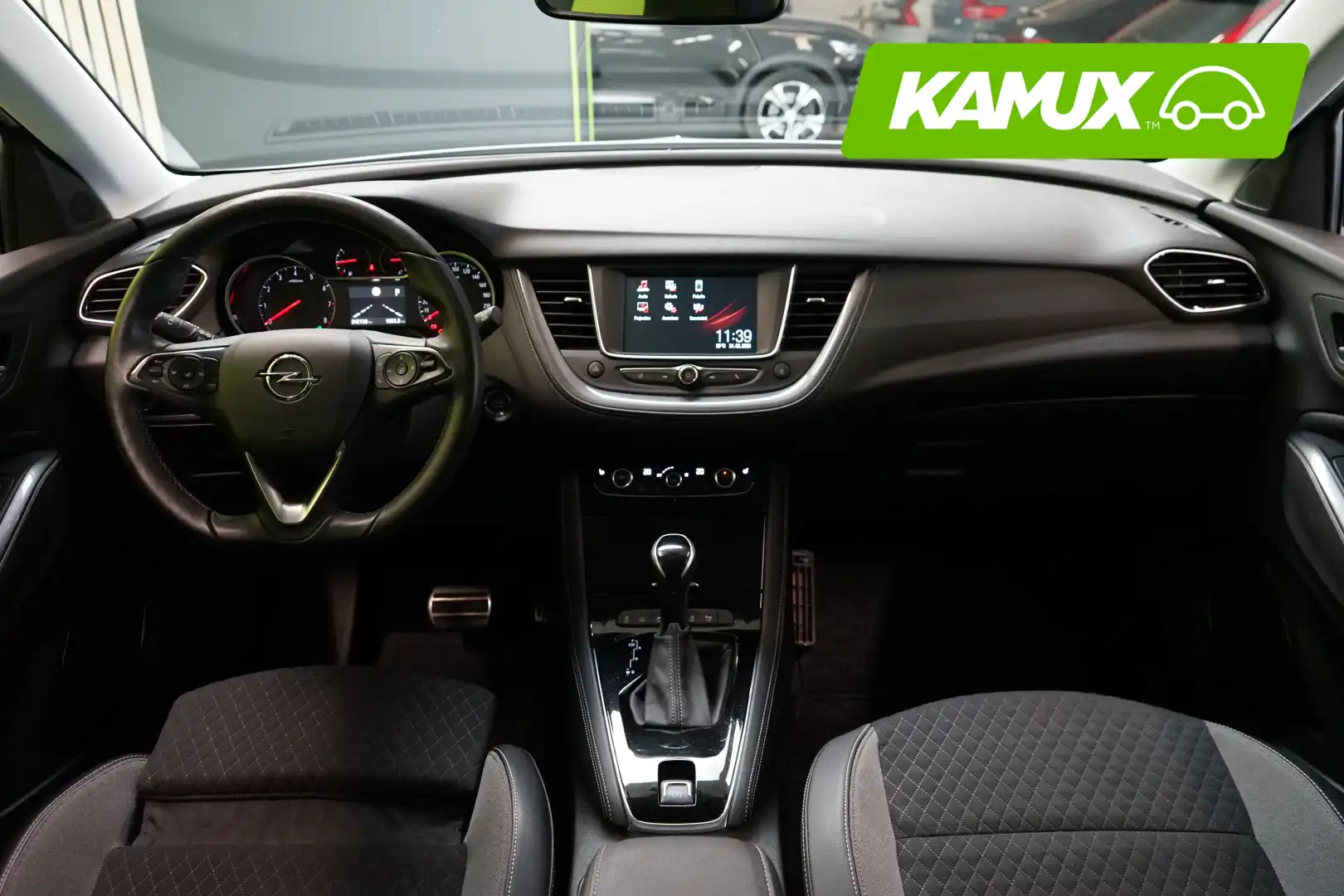car-image