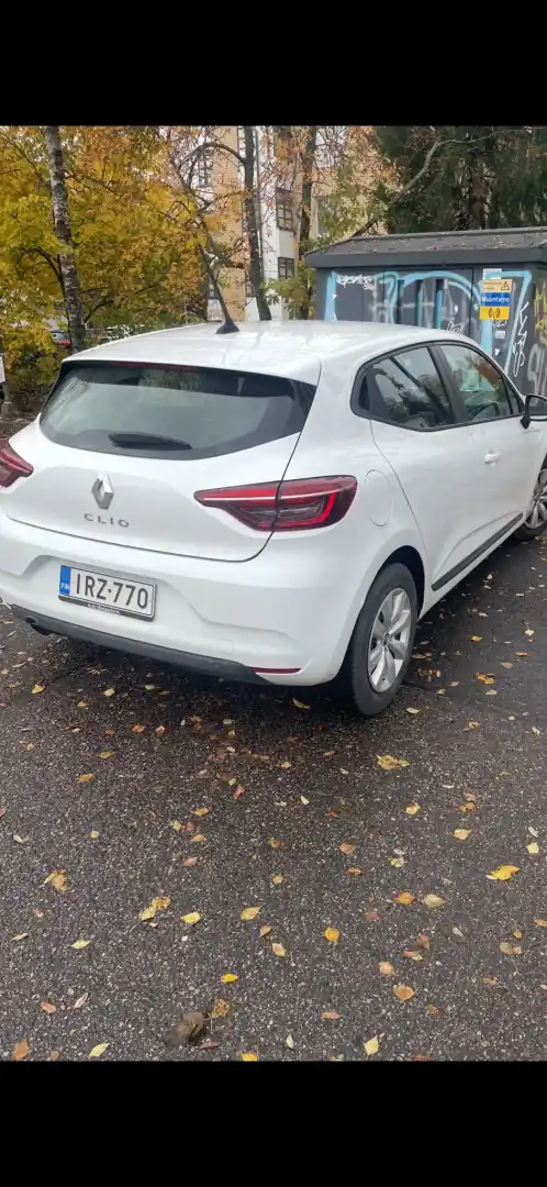 car-image