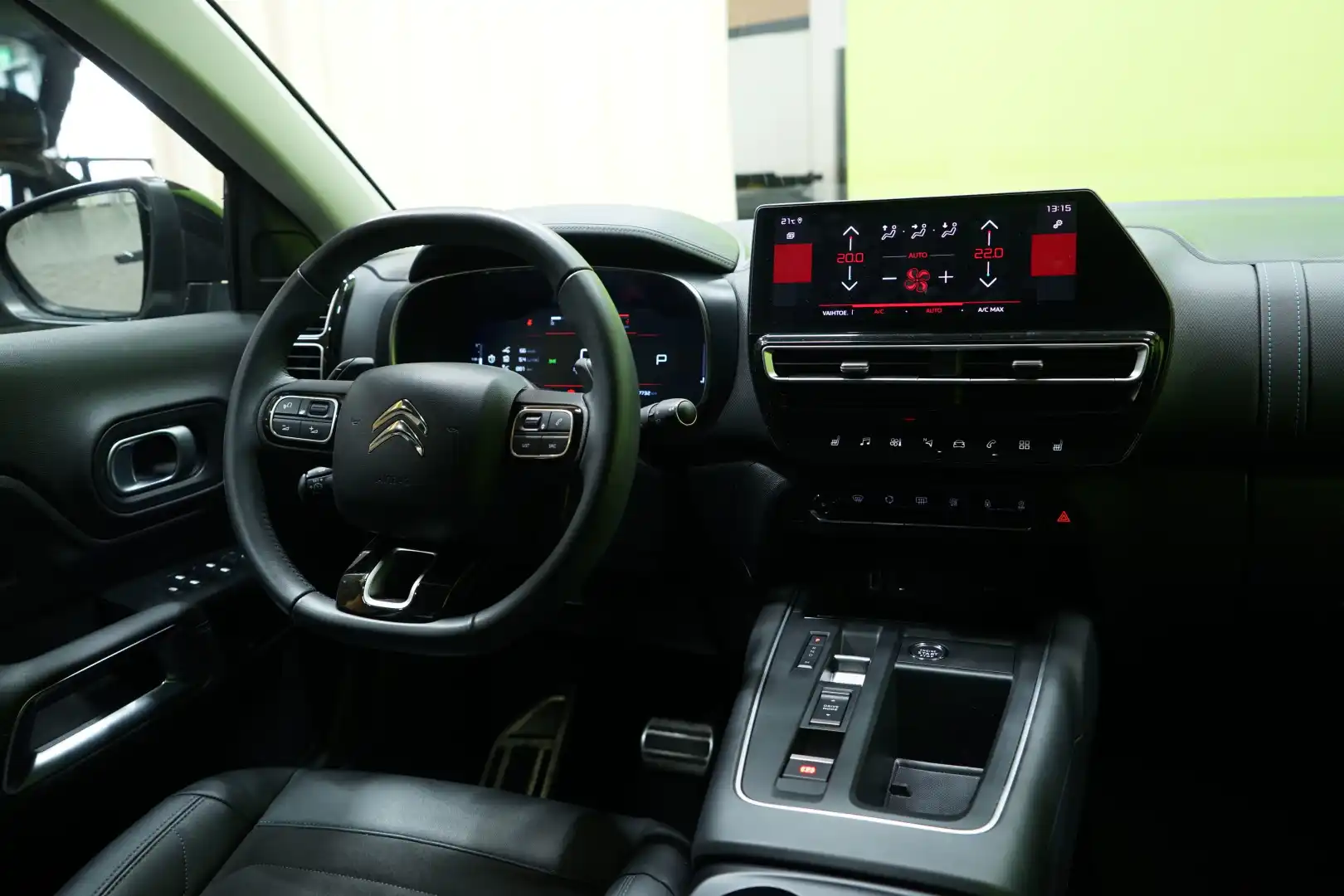 car-image