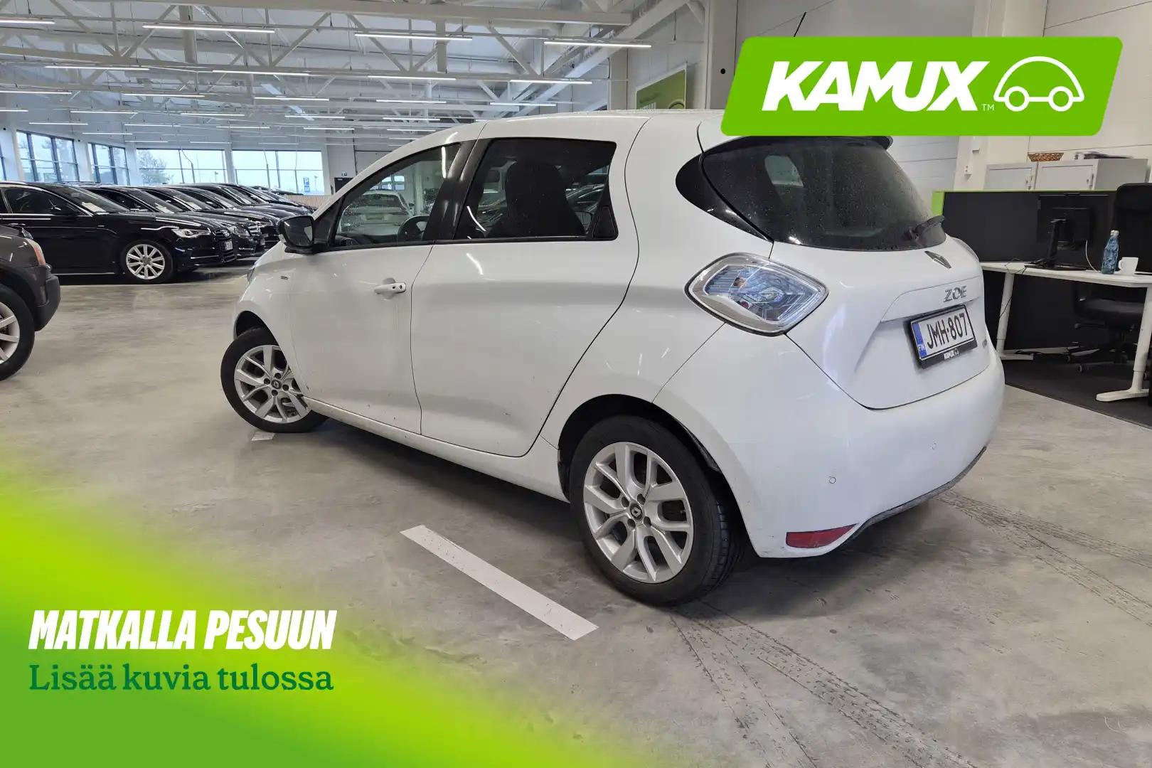 car-image