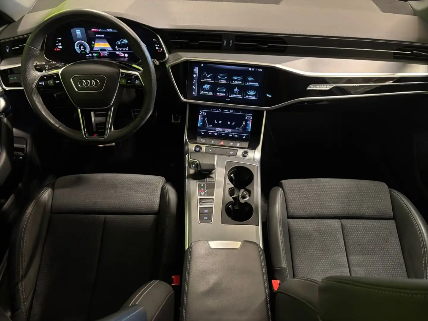 car-image