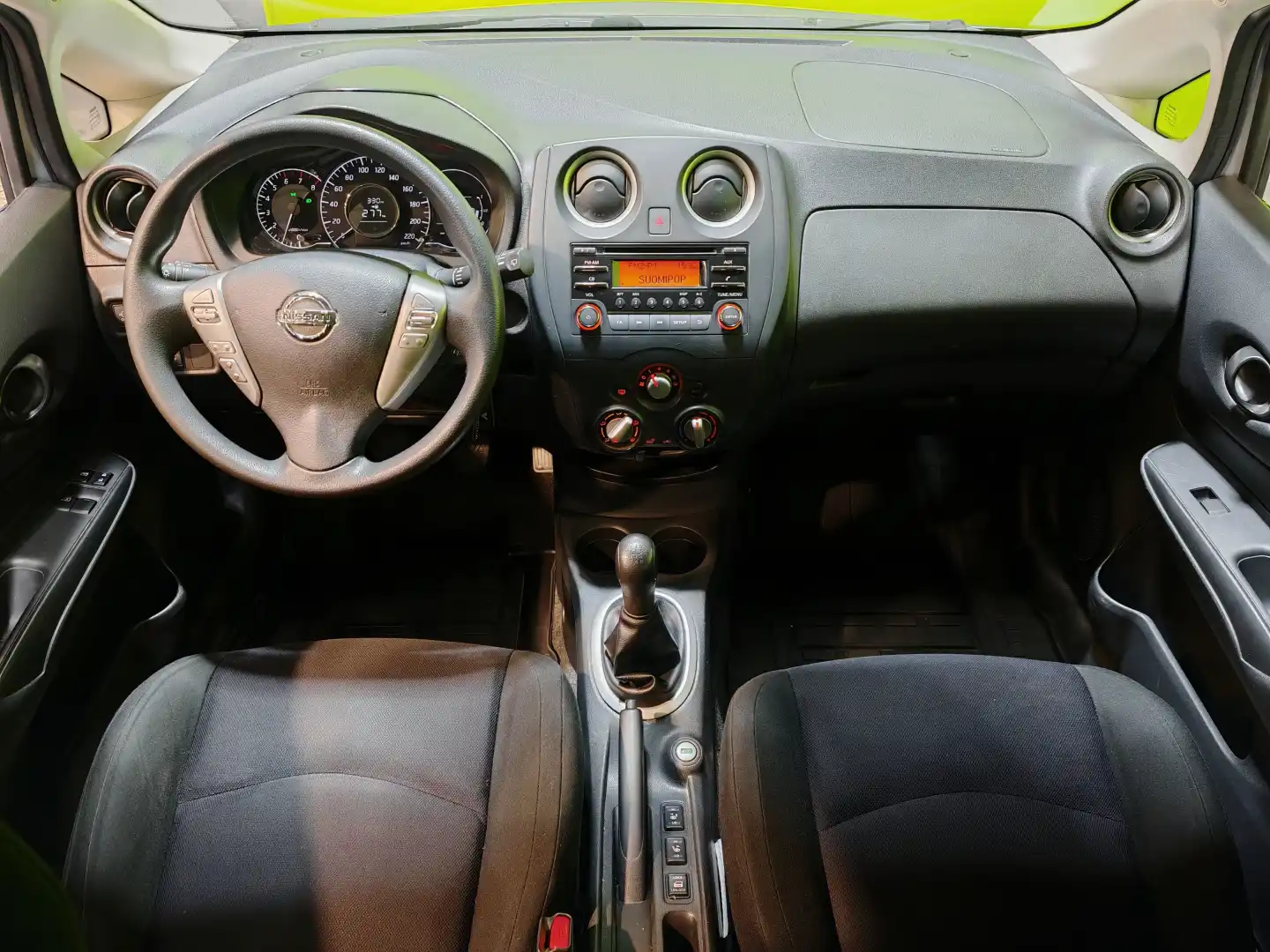 car-image