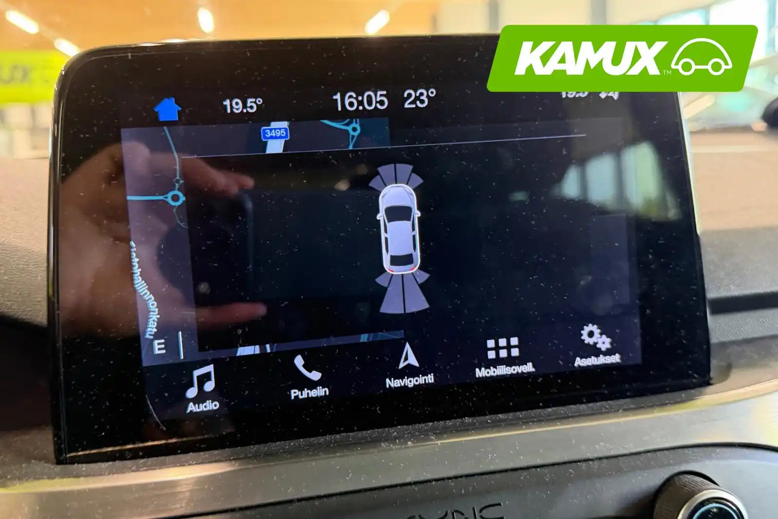 car-image