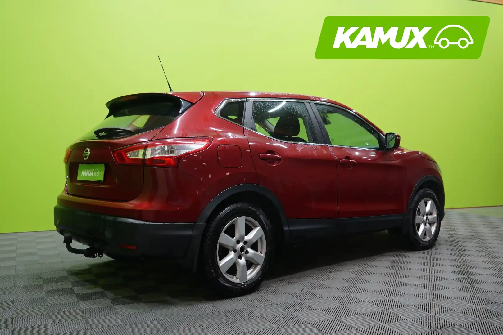 car-image