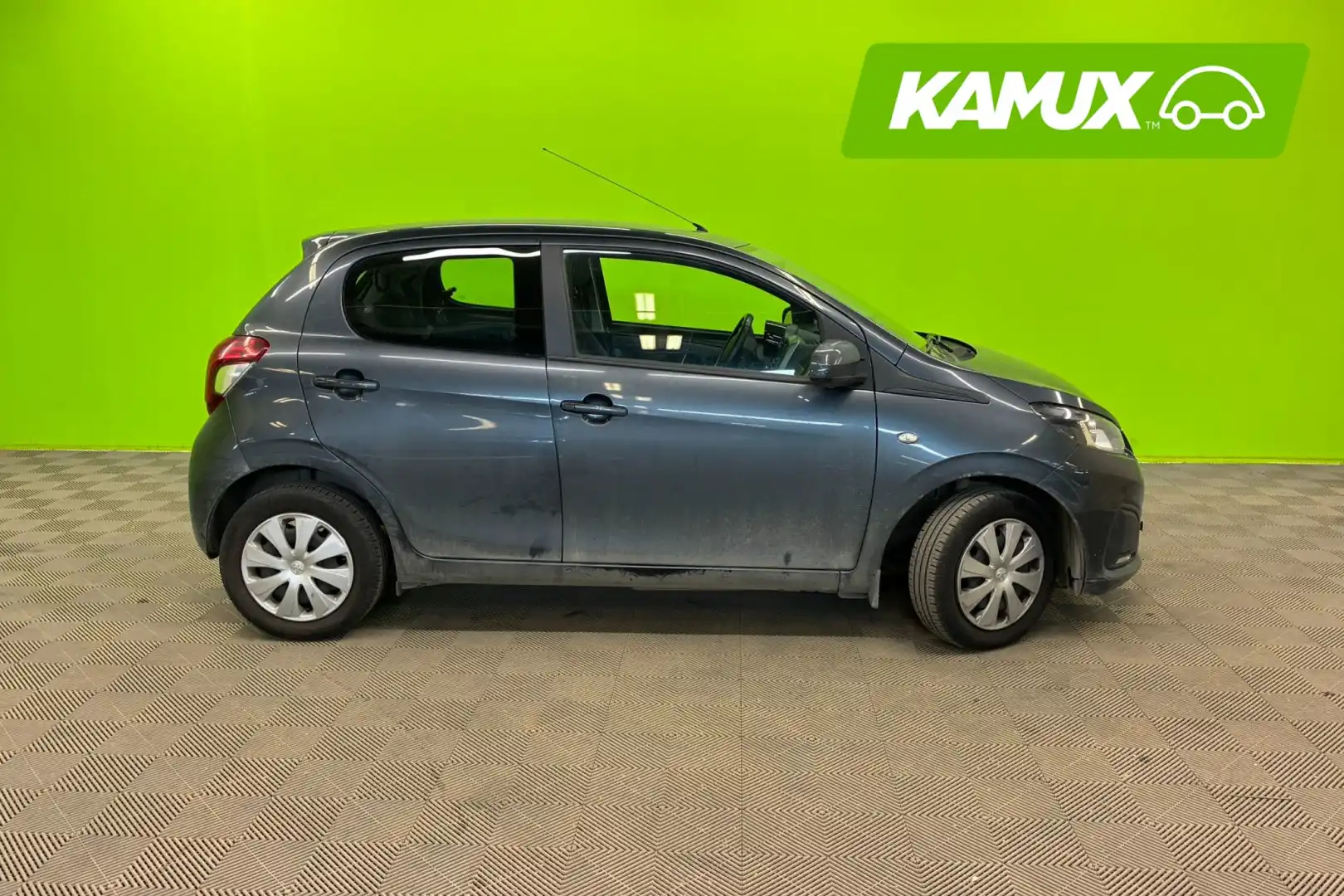 car-image