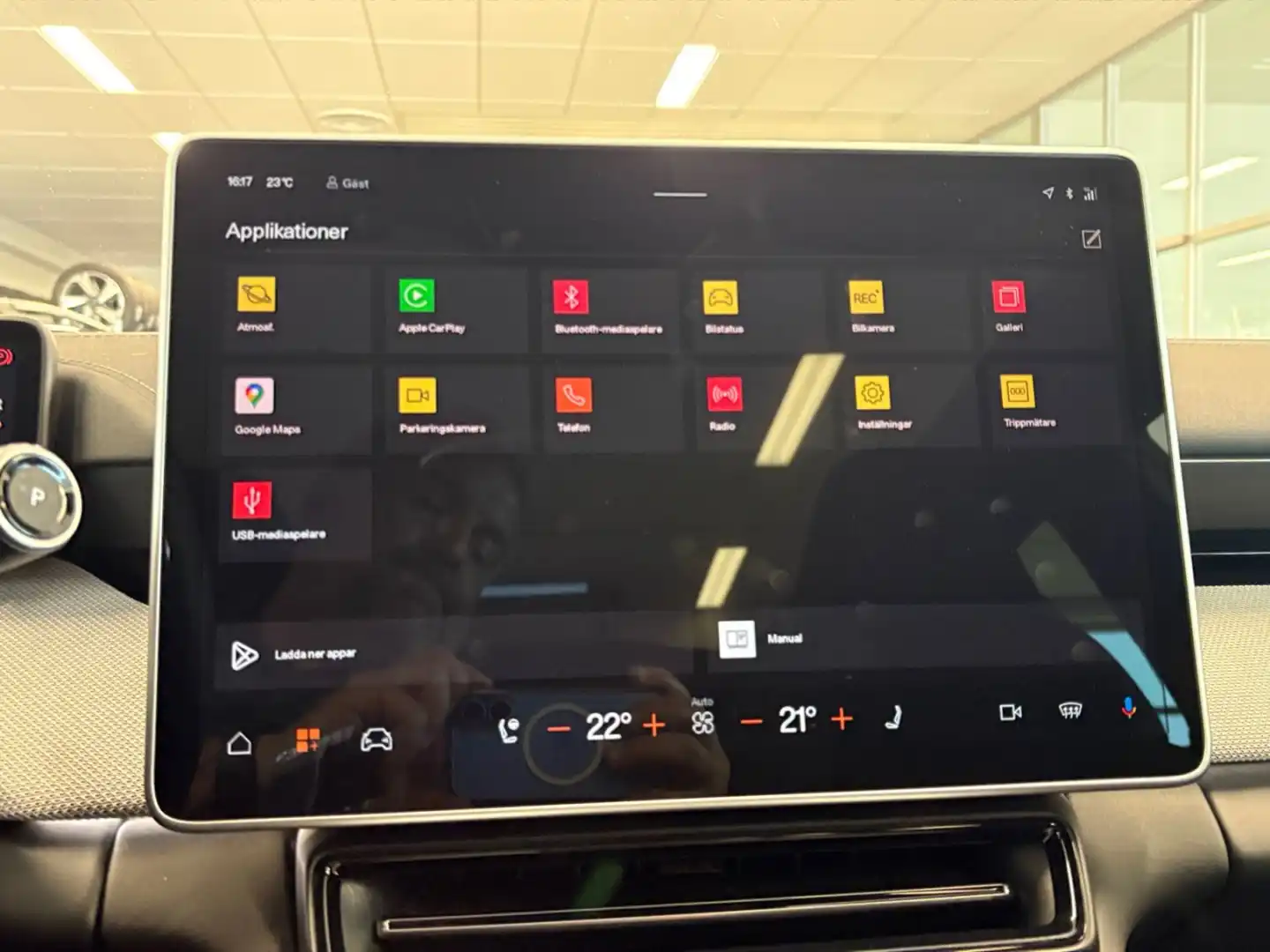 car-image