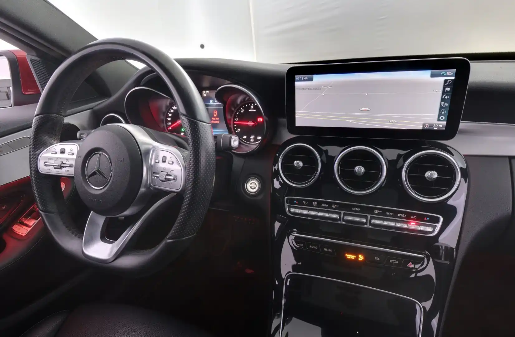 car-image