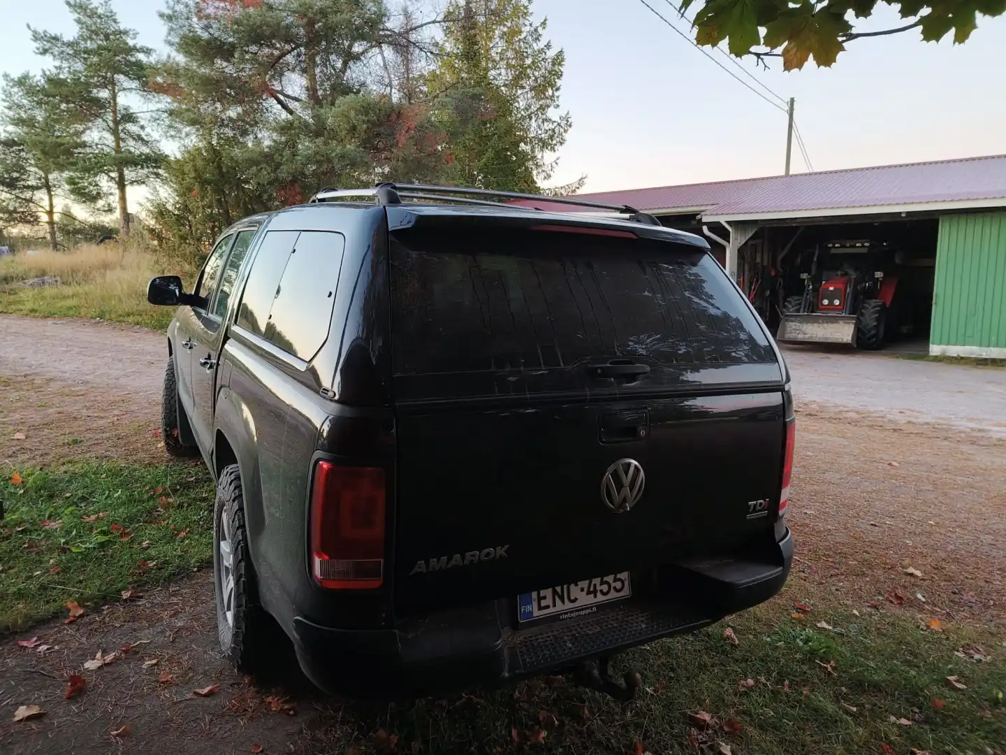 car-image