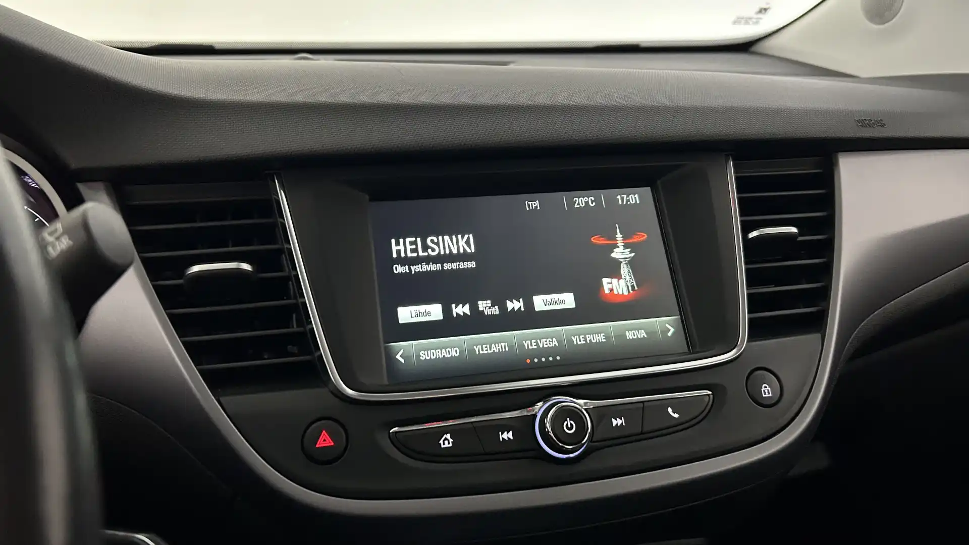 car-image