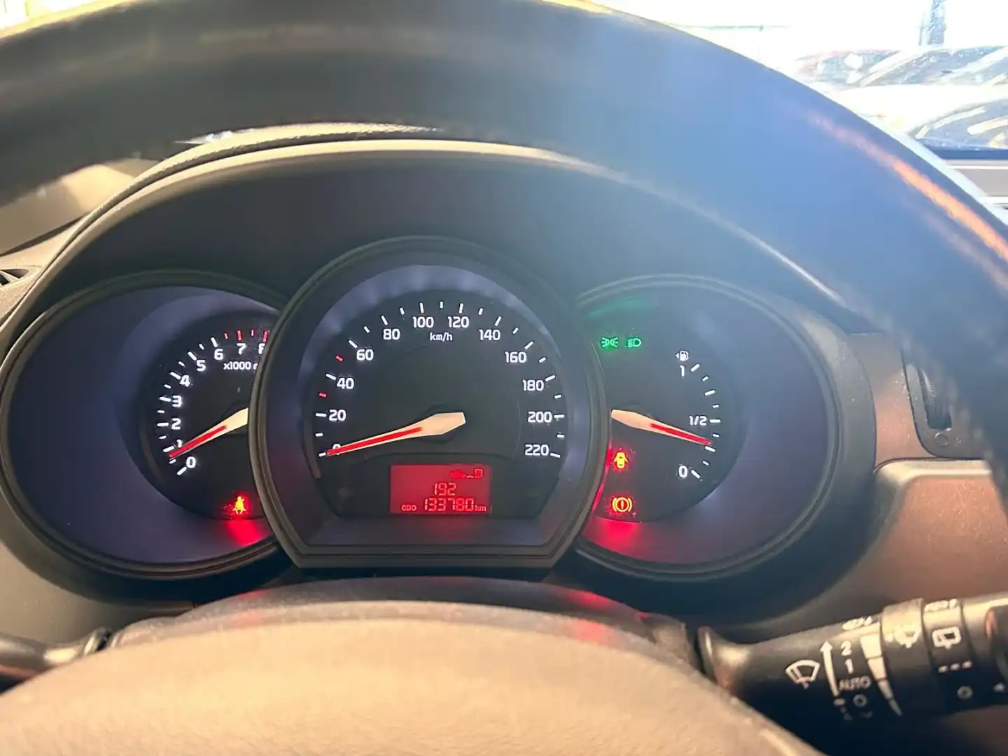 car-image