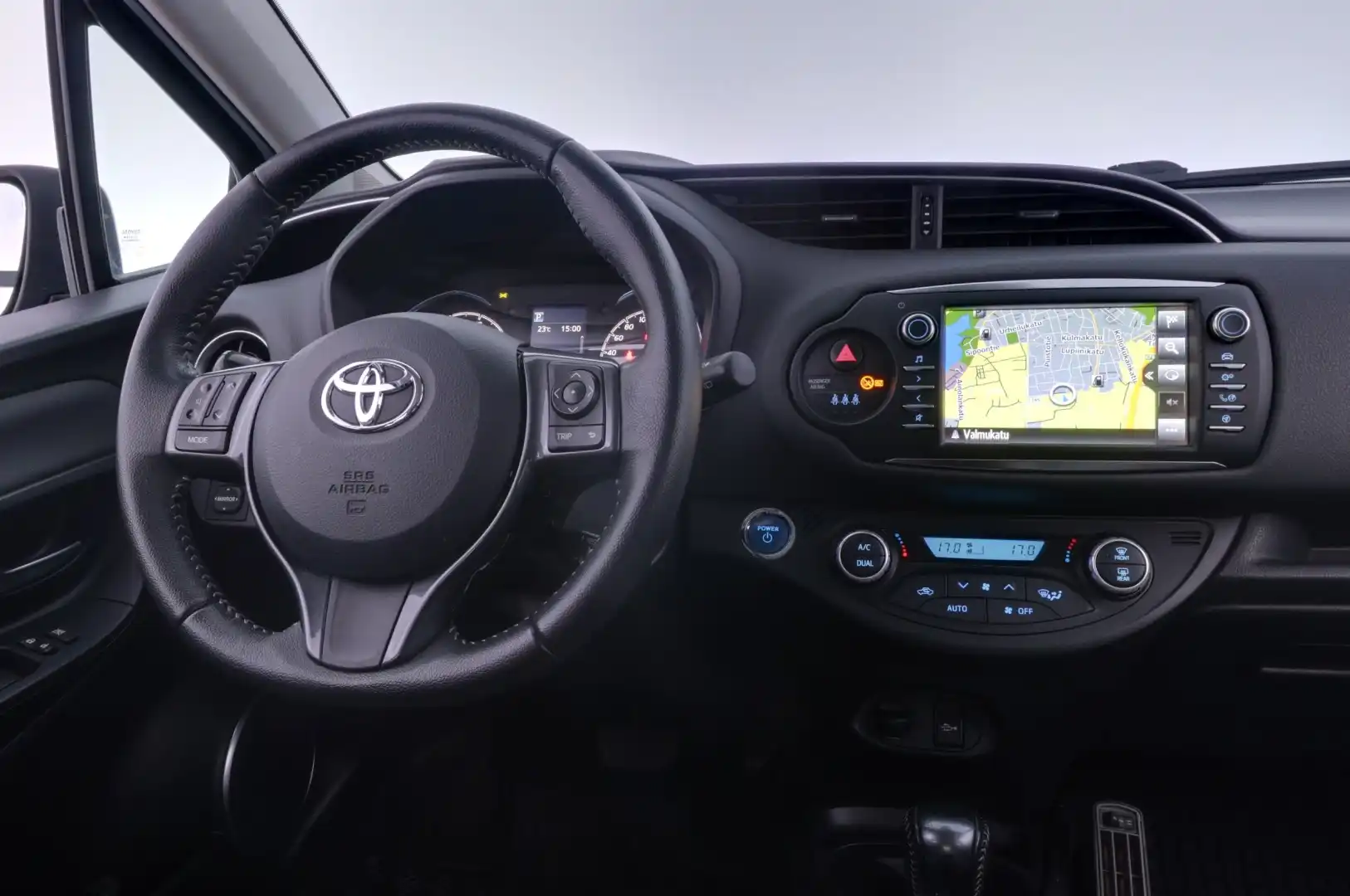 car-image