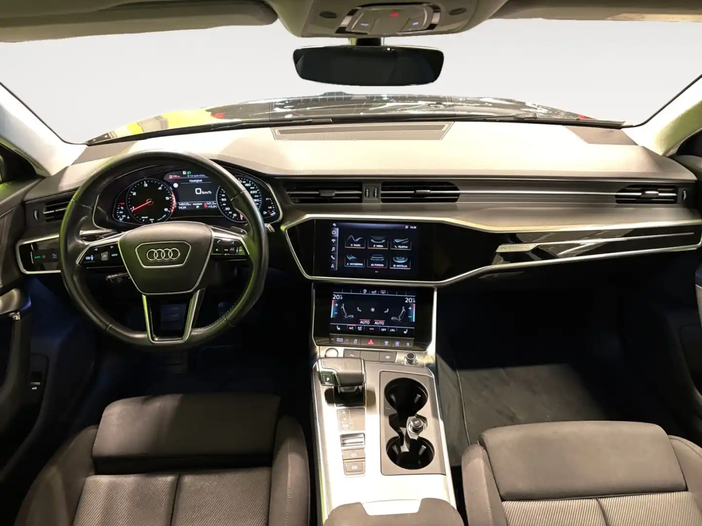 car-image