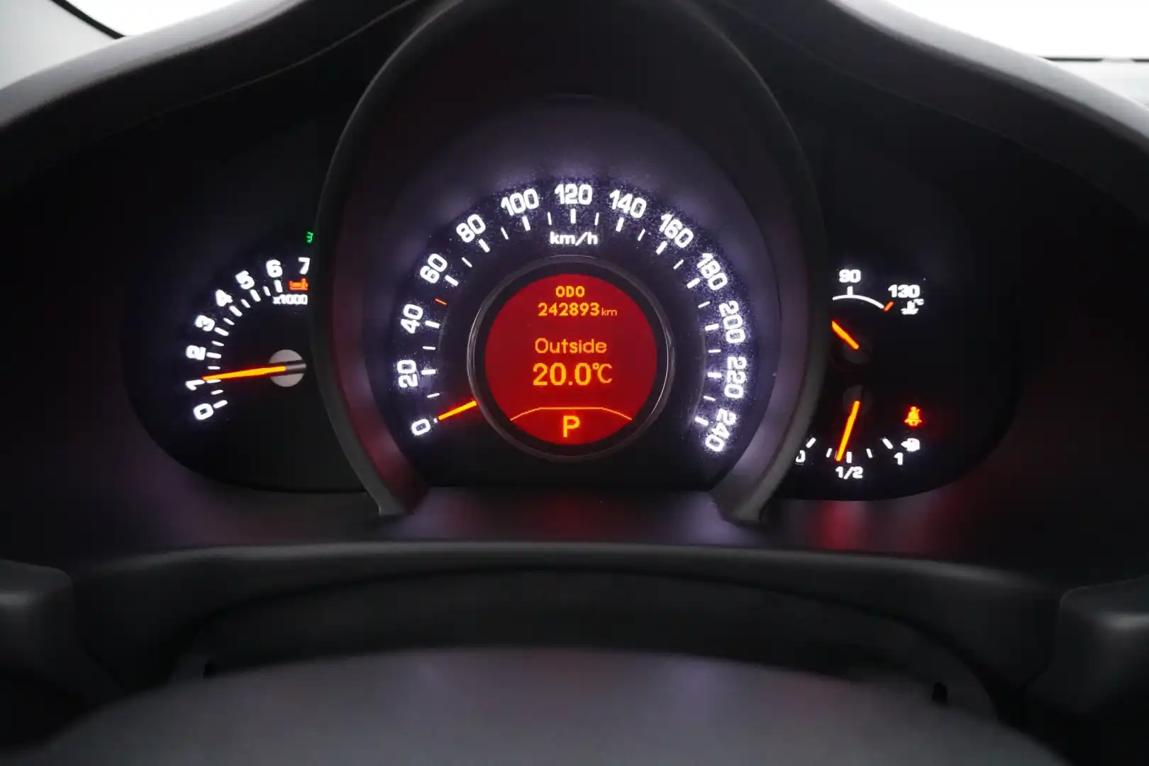 car-image