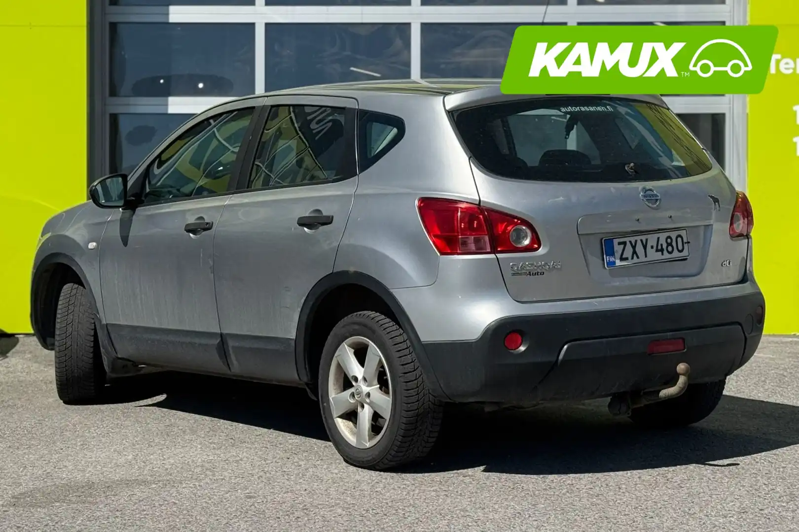 car-image