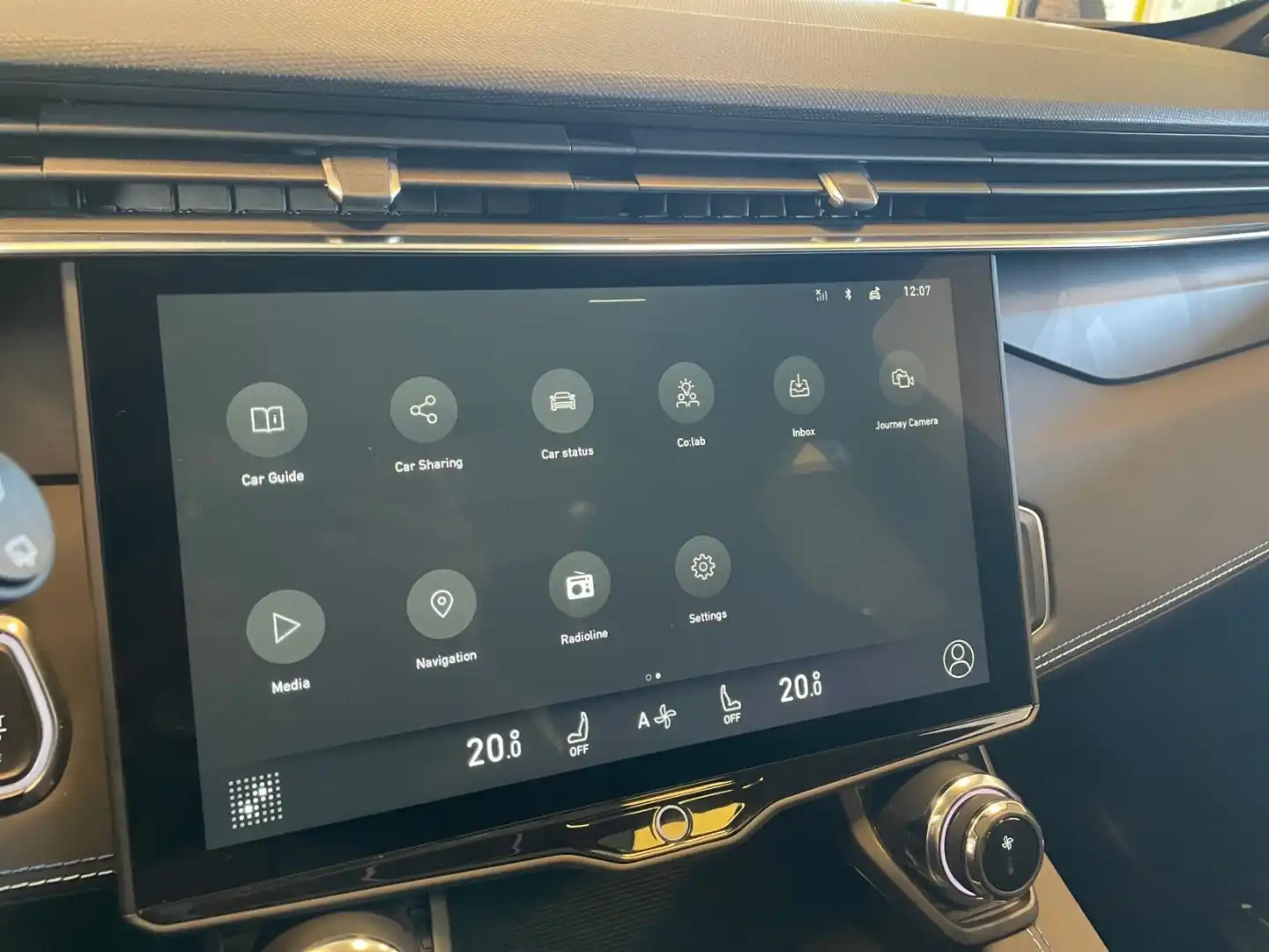 car-image