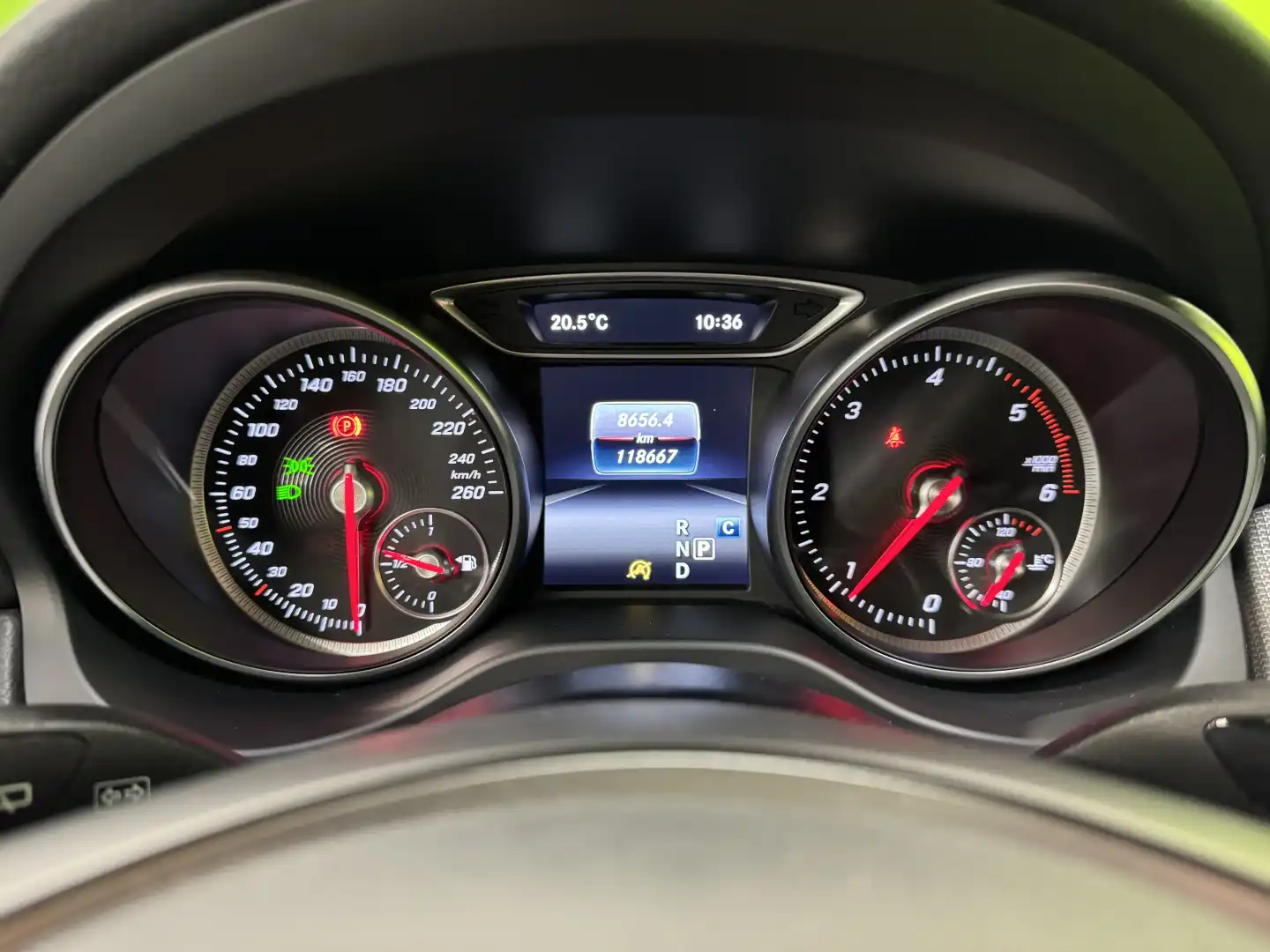 car-image