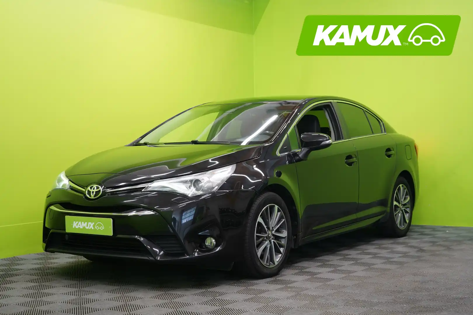 car-image