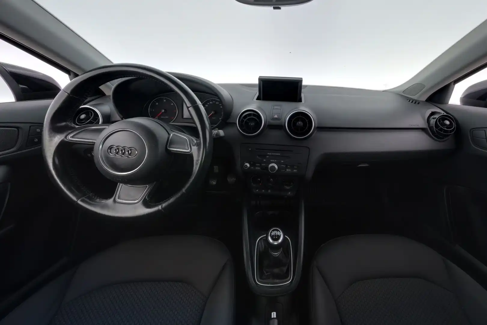 car-image