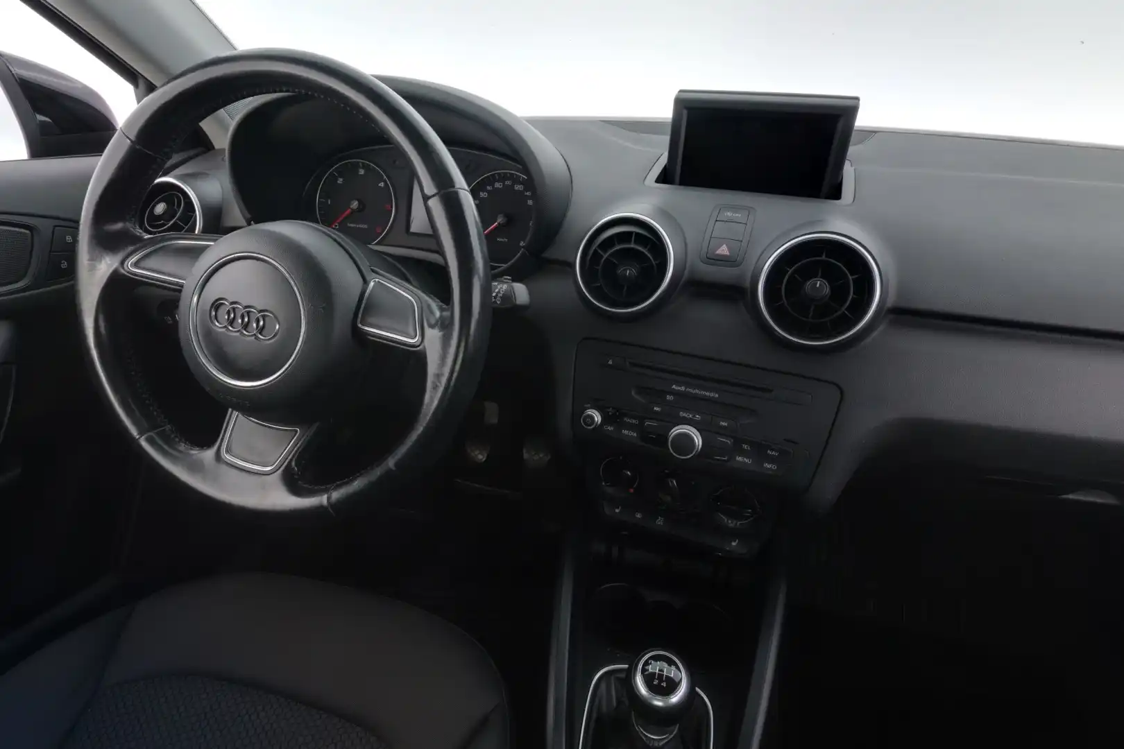 car-image