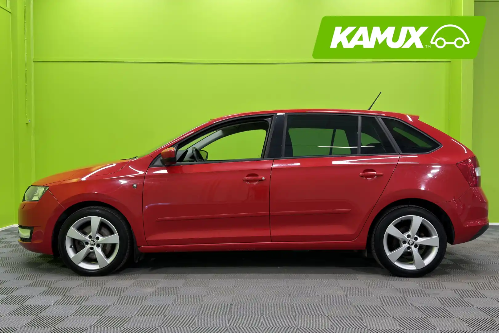 car-image