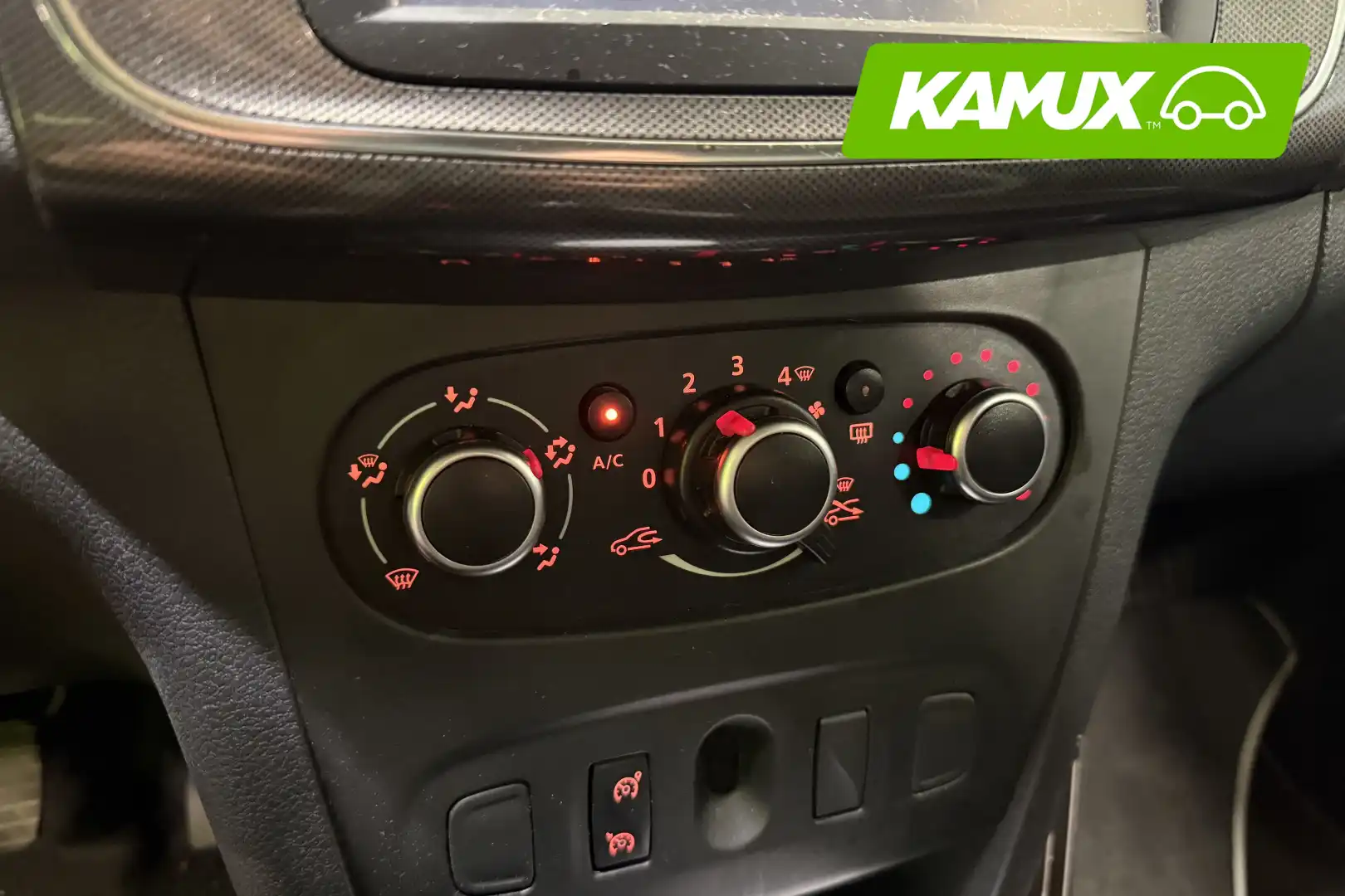 car-image