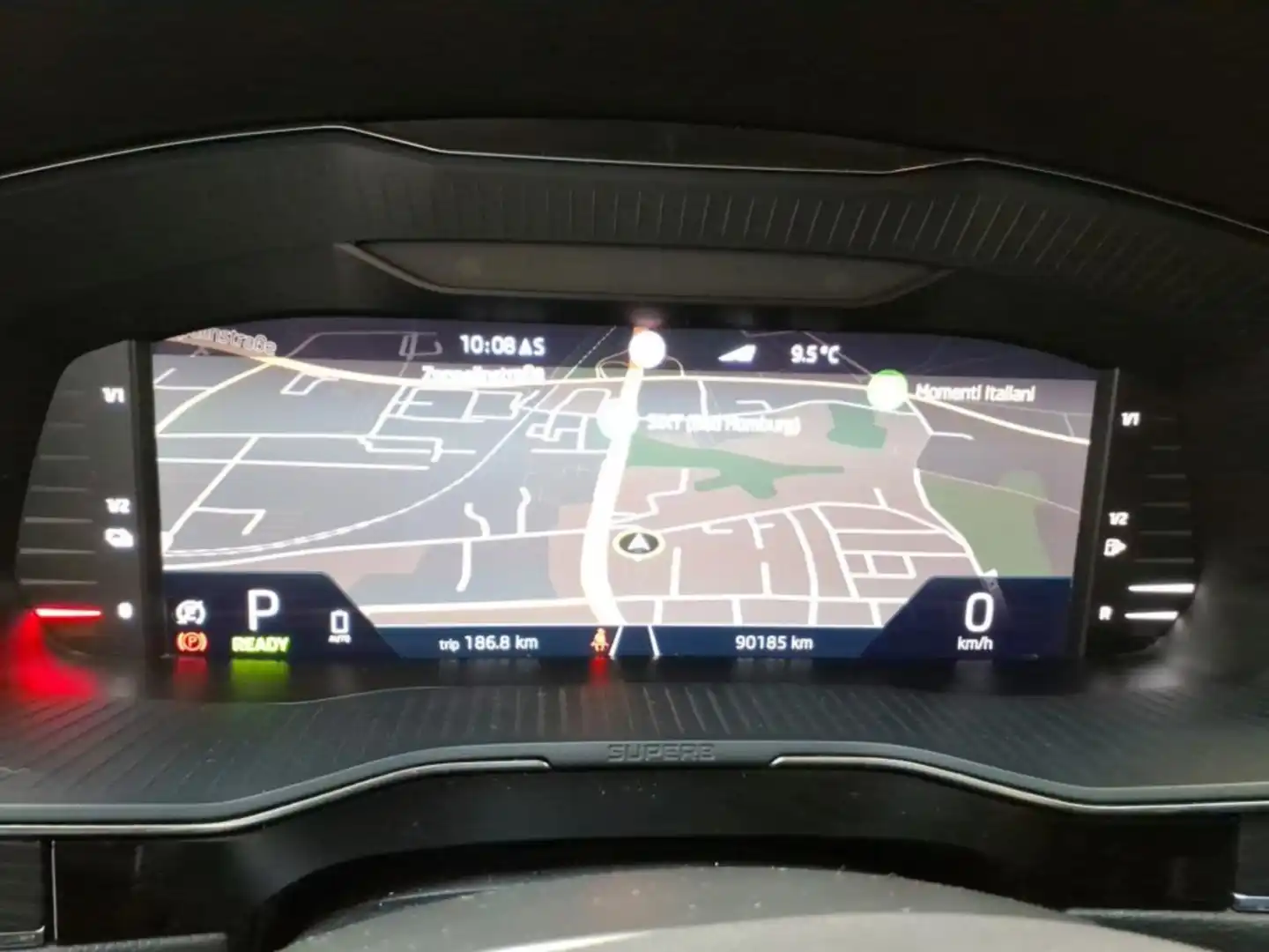 car-image