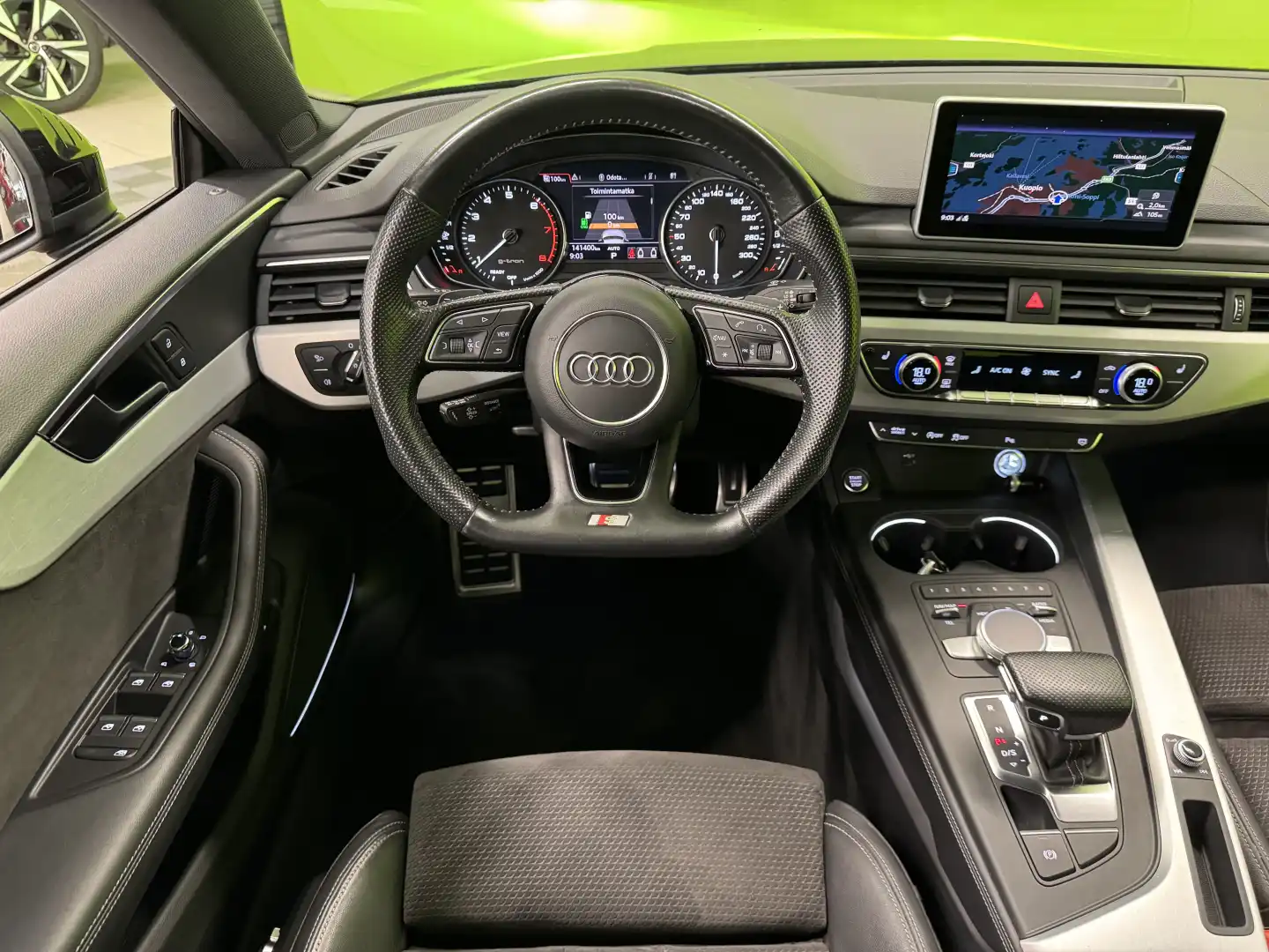 car-image