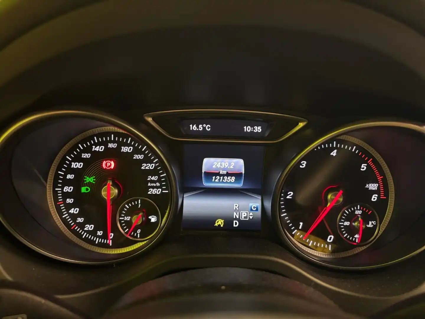 car-image