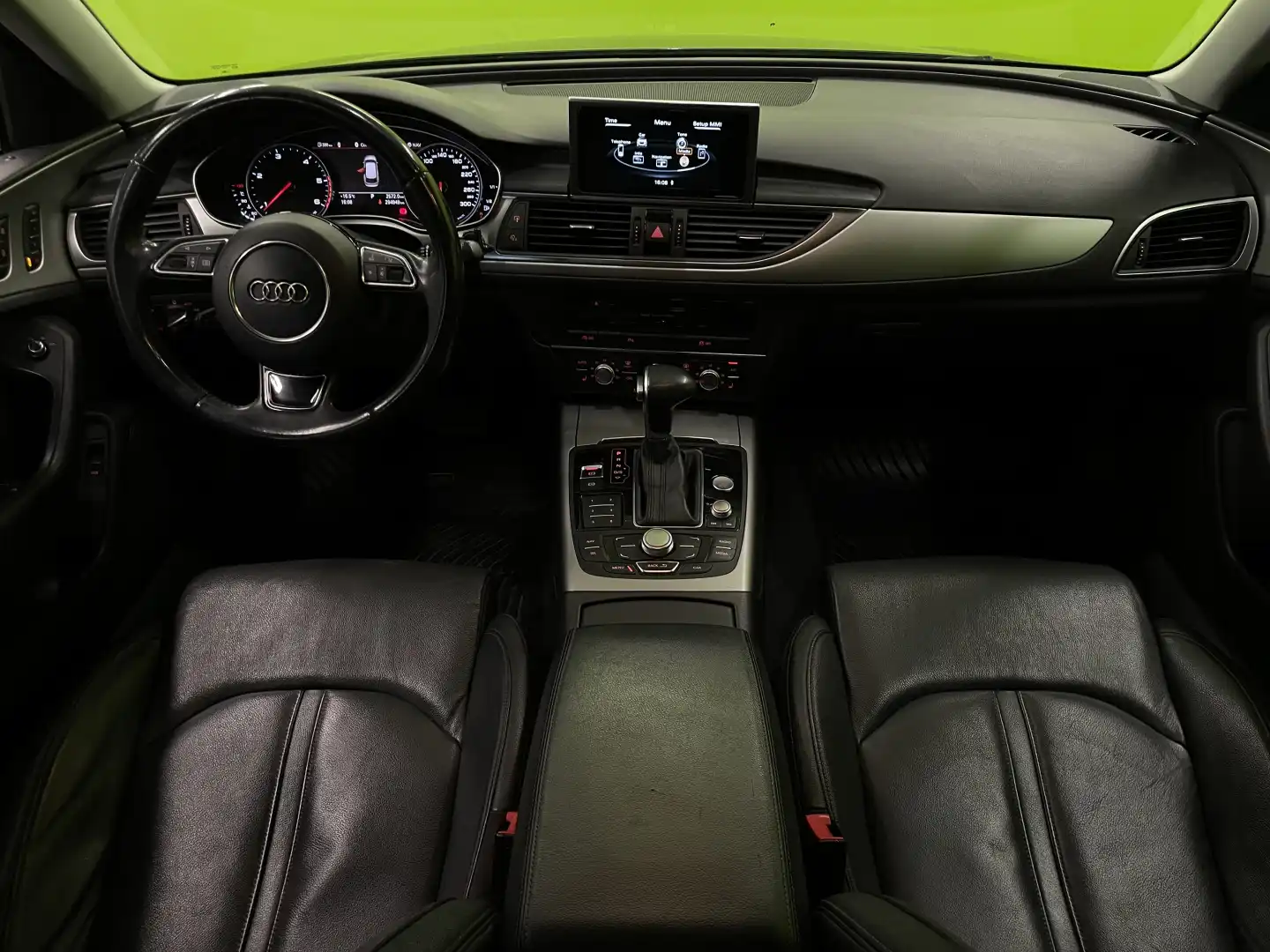 car-image
