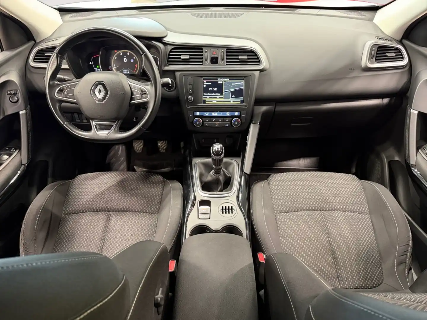 car-image
