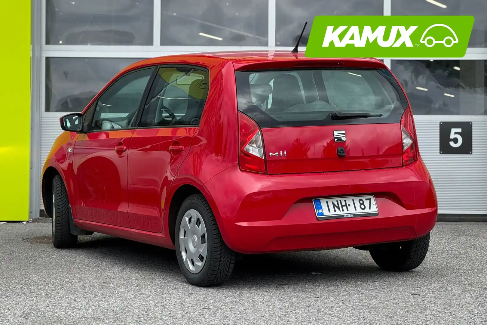 car-image